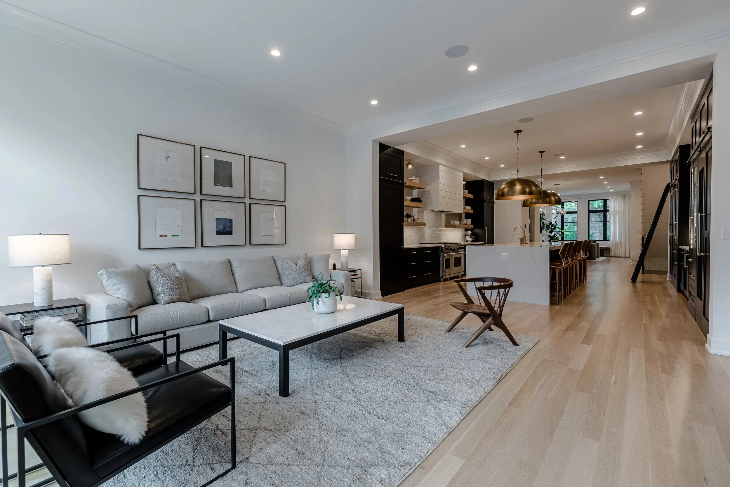 An image of 1835 N honore | Stratum Builders