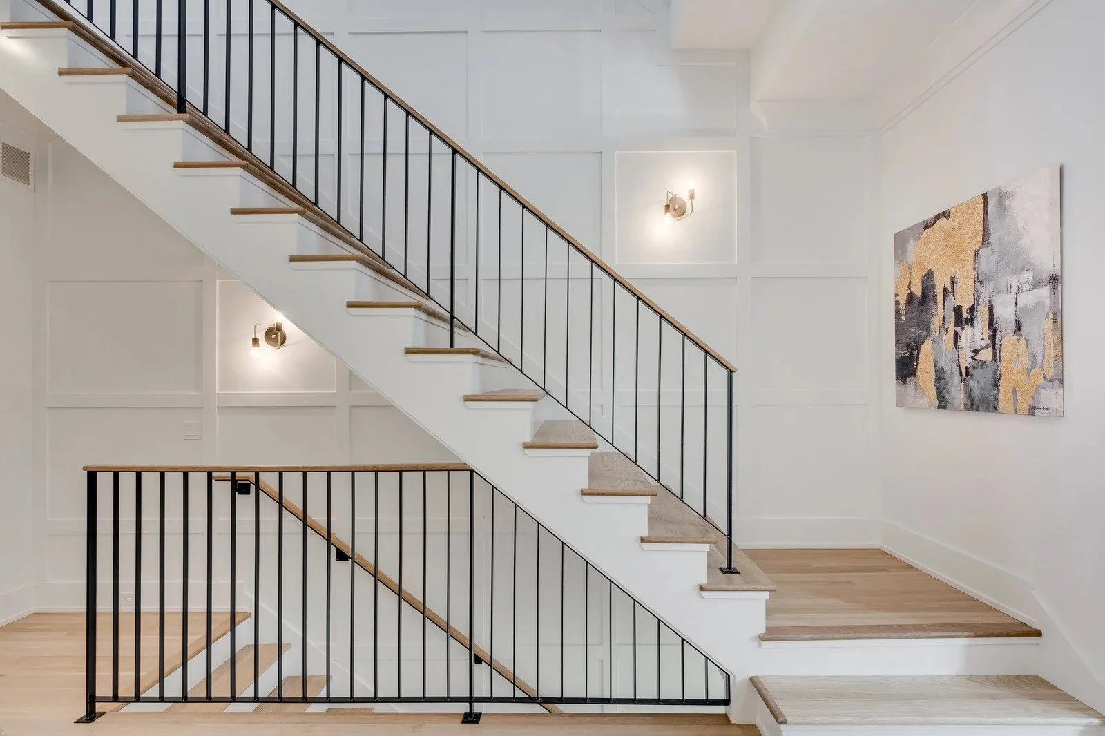 An image of 2420 W Huron | Stratum Builders