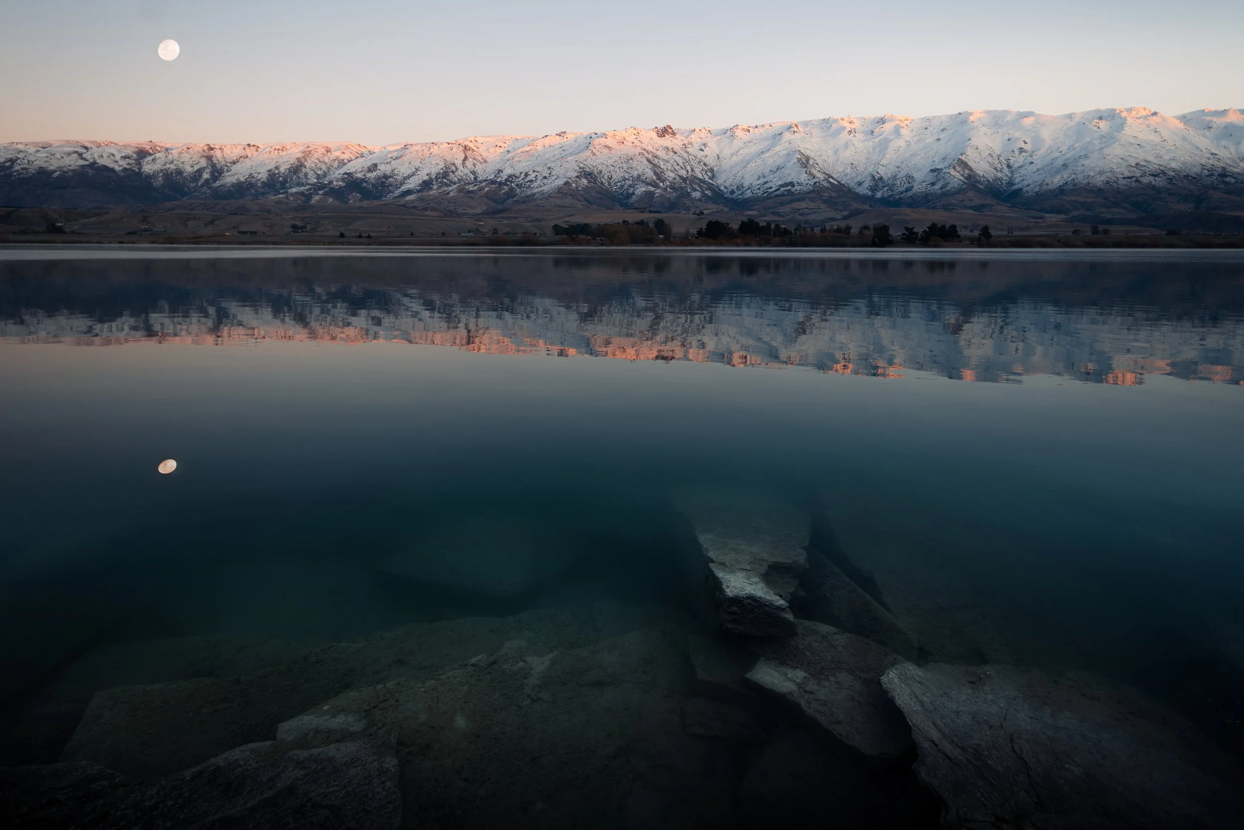 Wedding and elopement photography Melbourne. Wedding photographer Melbourne. Professional wedding photographer Melbourne. Top wedding photographer Melbourne. Wedding film photography. luxury wedding photographer, Melbourne, Victoria, Australia.