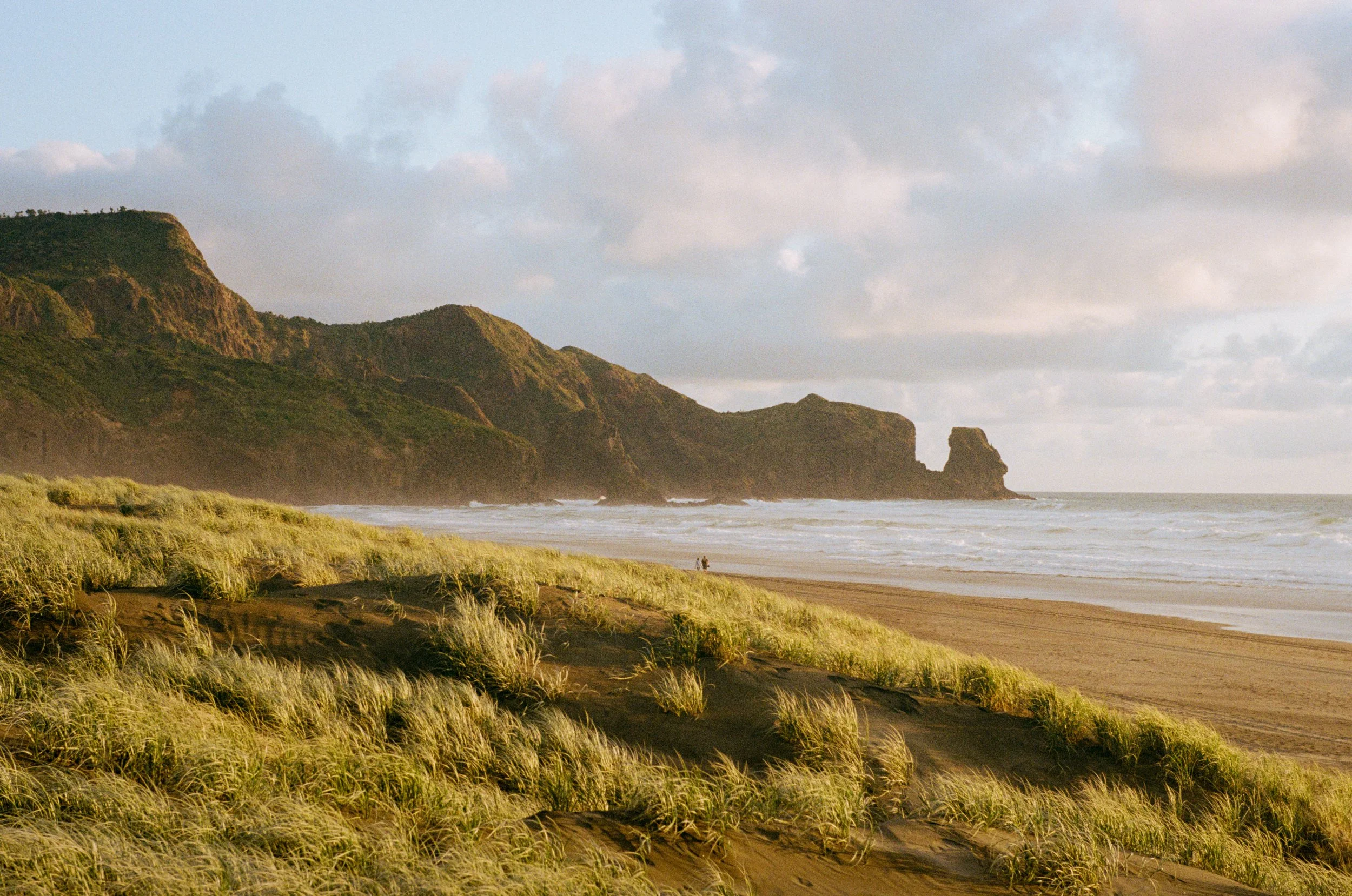 Wedding and elopement photography Melbourne. Wedding photographer Melbourne. Professional wedding photographer Melbourne. Top wedding photographer Melbourne. Editorial and luxury wedding photographer, Melbourne, Victoria, Australia. Highly rated.