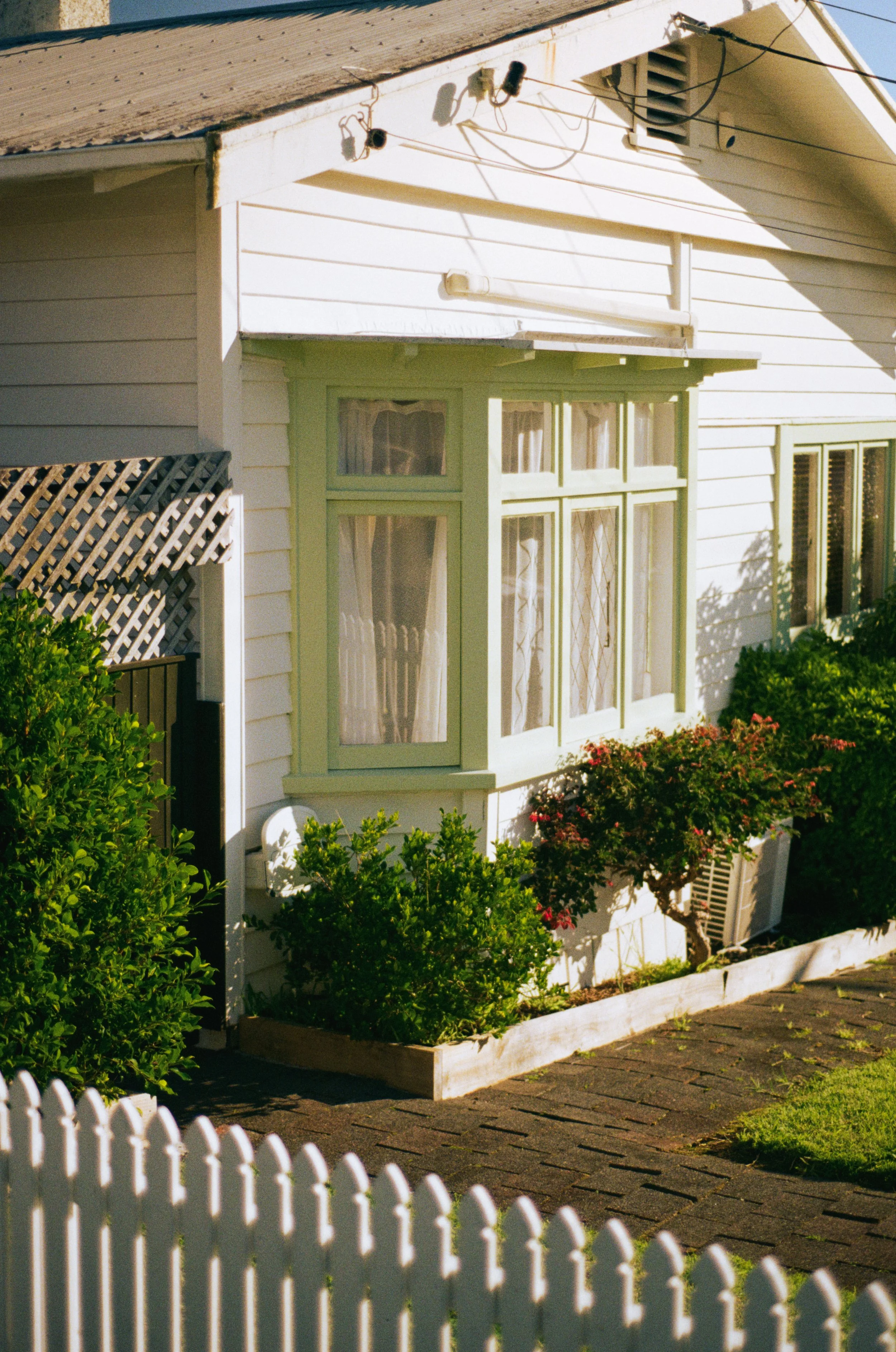 Wedding and elopement photography Melbourne. Wedding photographer Melbourne. Professional wedding photographer Melbourne. Top wedding photographer Melbourne. Editorial and luxury wedding photographer, Melbourne, Victoria, Australia. Highly rated.