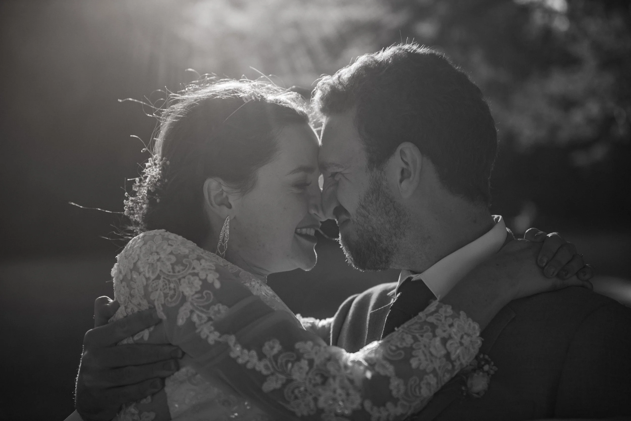 Wedding and elopement photography Melbourne. Wedding photographer Melbourne. Professional wedding photographer Melbourne. Top wedding photographer MELBOURNE. Editorial wedding photographer. Documentary wedding photographer.