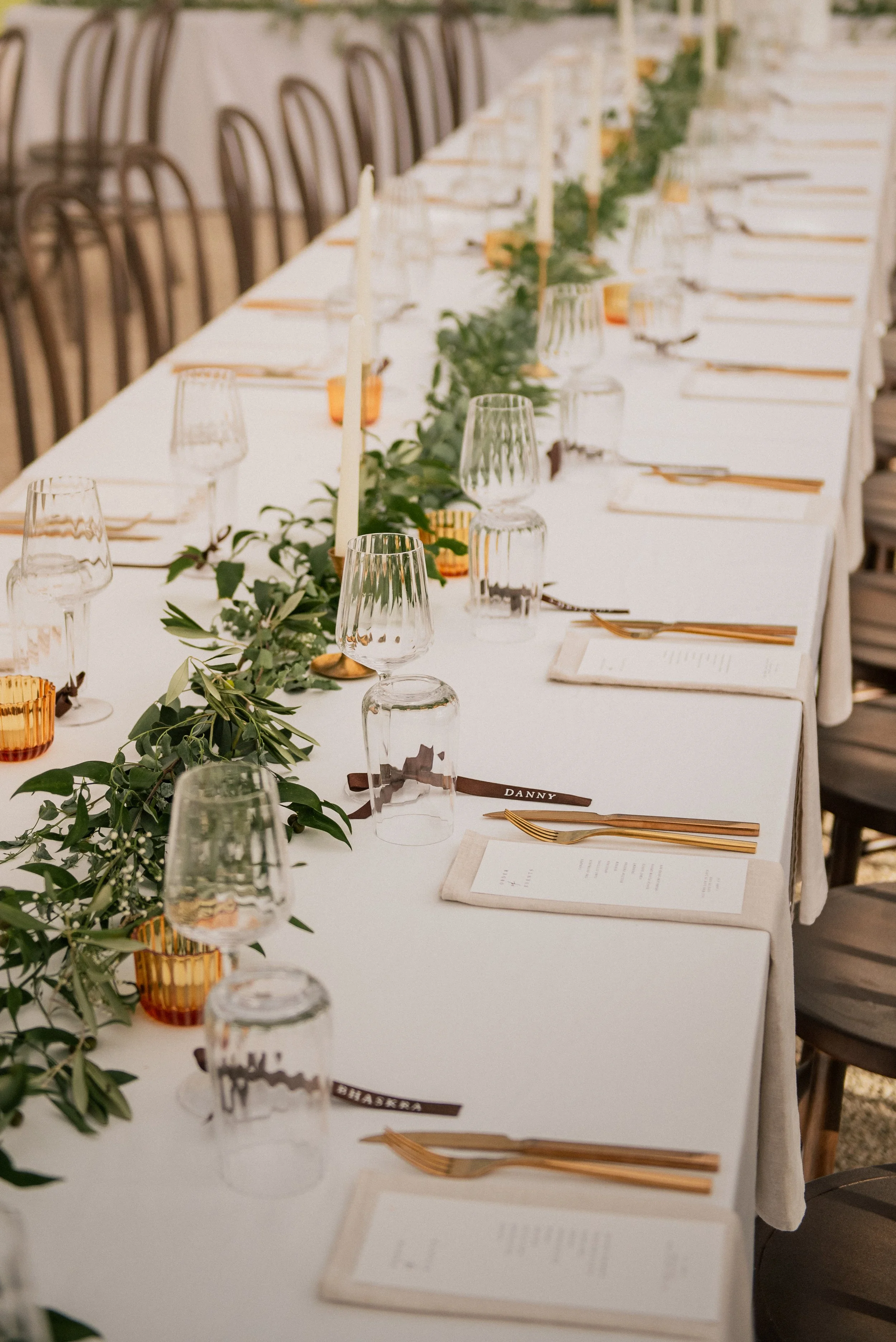 Wedding and elopement photography Melbourne. Wedding photographer Melbourne. Professional wedding photographer Melbourne. Top wedding photographer MELBOURNE. Editorial wedding photographer. Documentary wedding photographer.