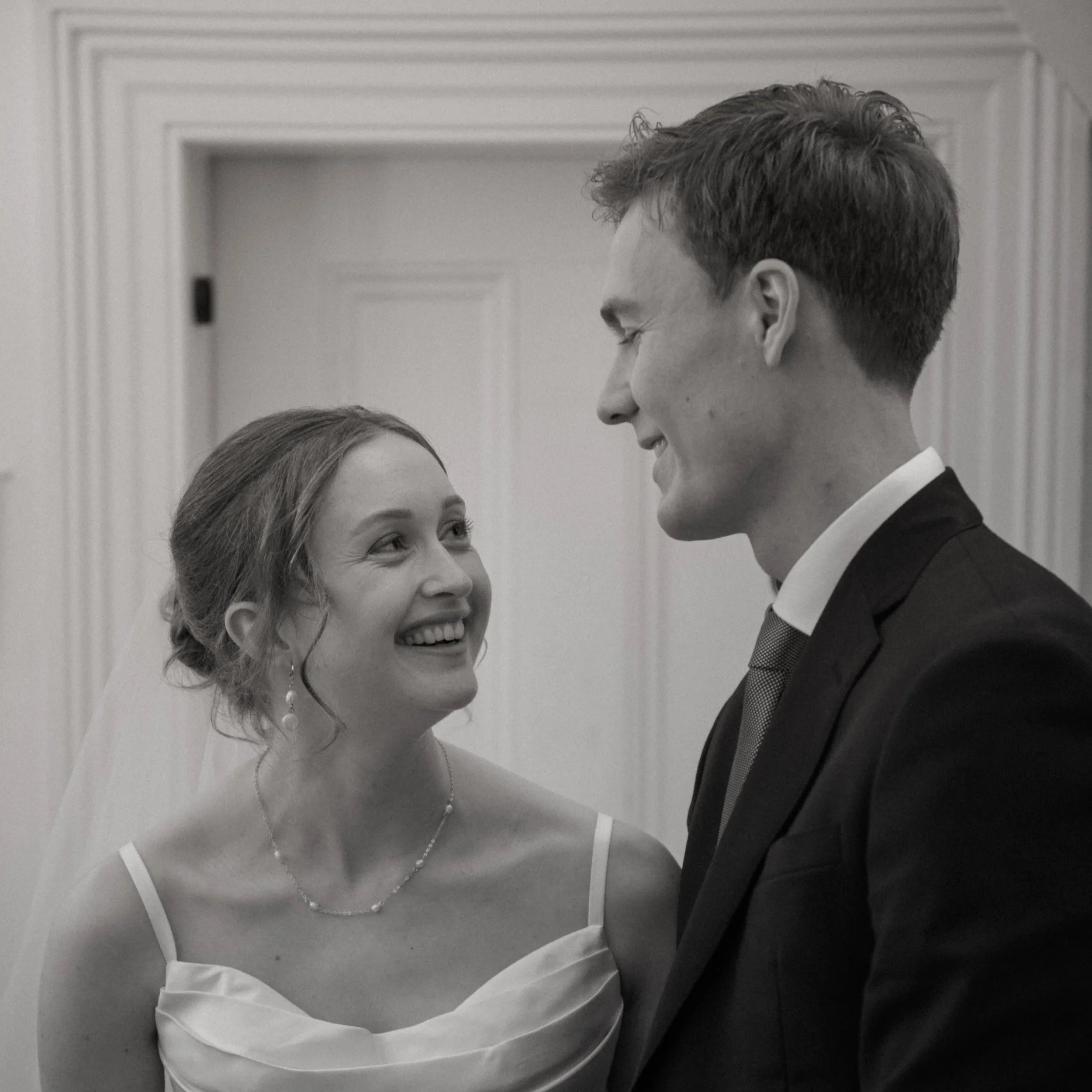 Wedding photography Melbourne. Wedding photographer Melbourne. Professional wedding photographer Melbourne. Top wedding photographer MELBOURNE. Editorial wedding photographer. Candid wedding photographer. Documentary wedding photographer.