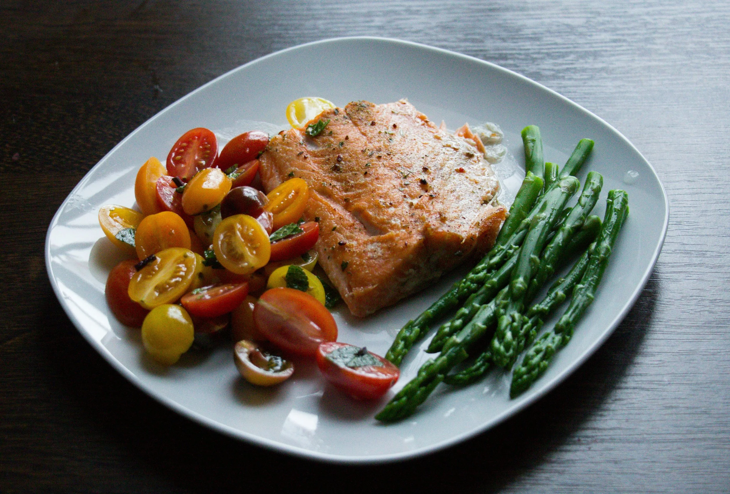 Grilled Salmon with Strawberry Salsa