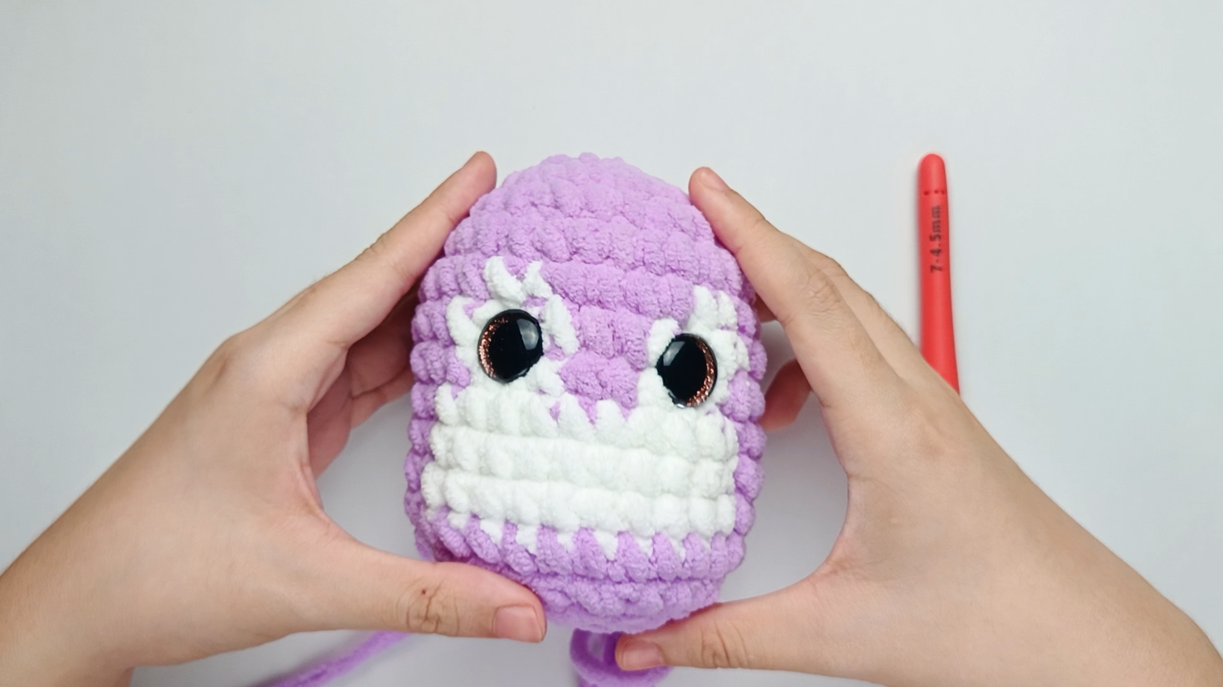 Completed Round 14: Here, we have made 1 single crochet (sc) and 1 decrease (dec) 7 times. There should be 14 stitches in total.