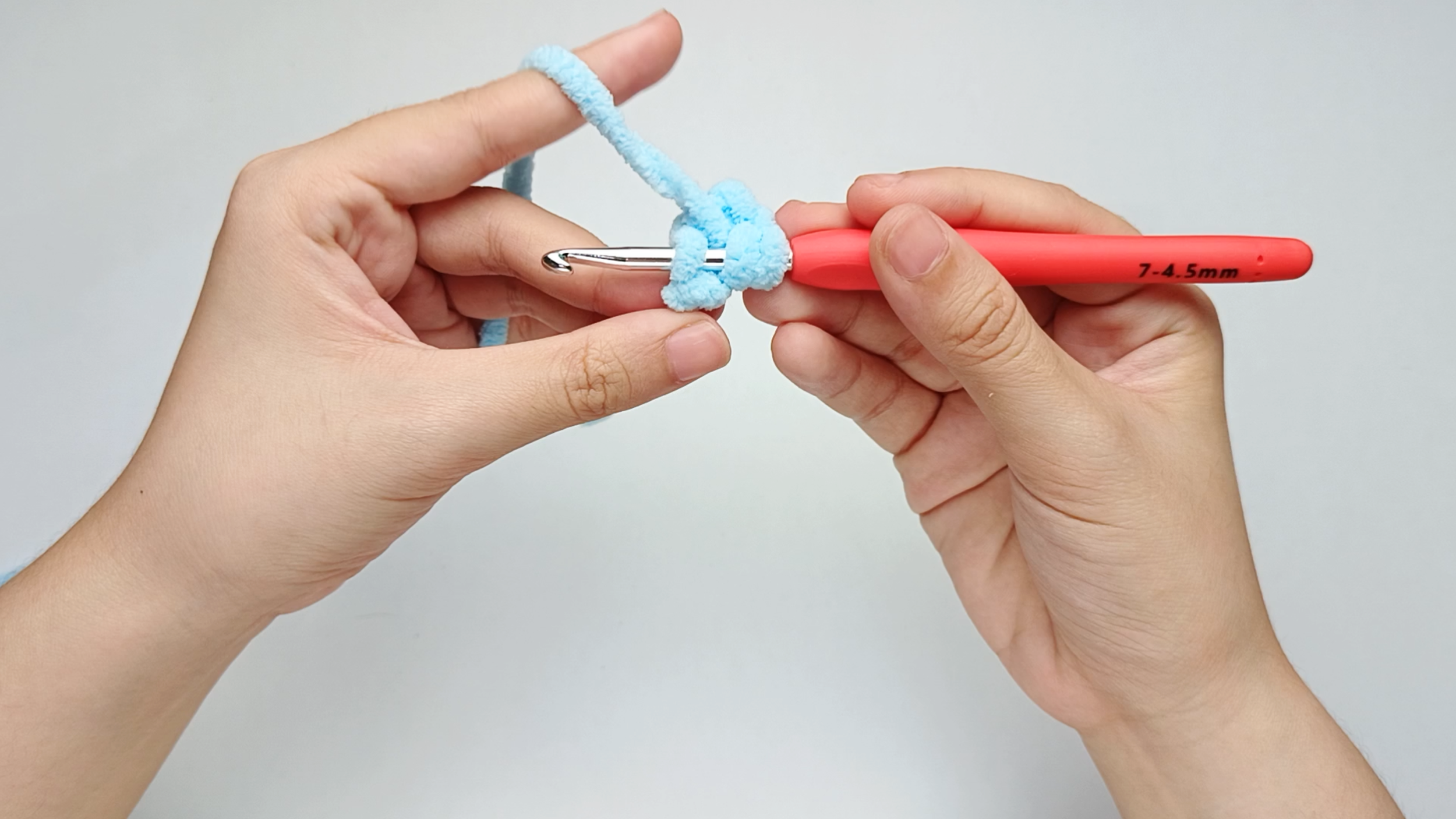 Hook in: Insert your hook into the anchor chain (ch).