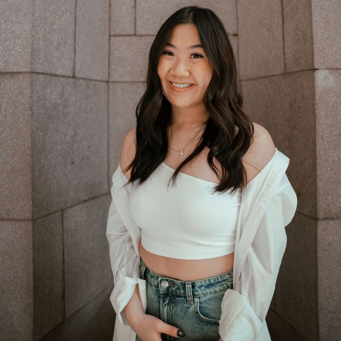 #205 Christina “chíEmalis” Tô