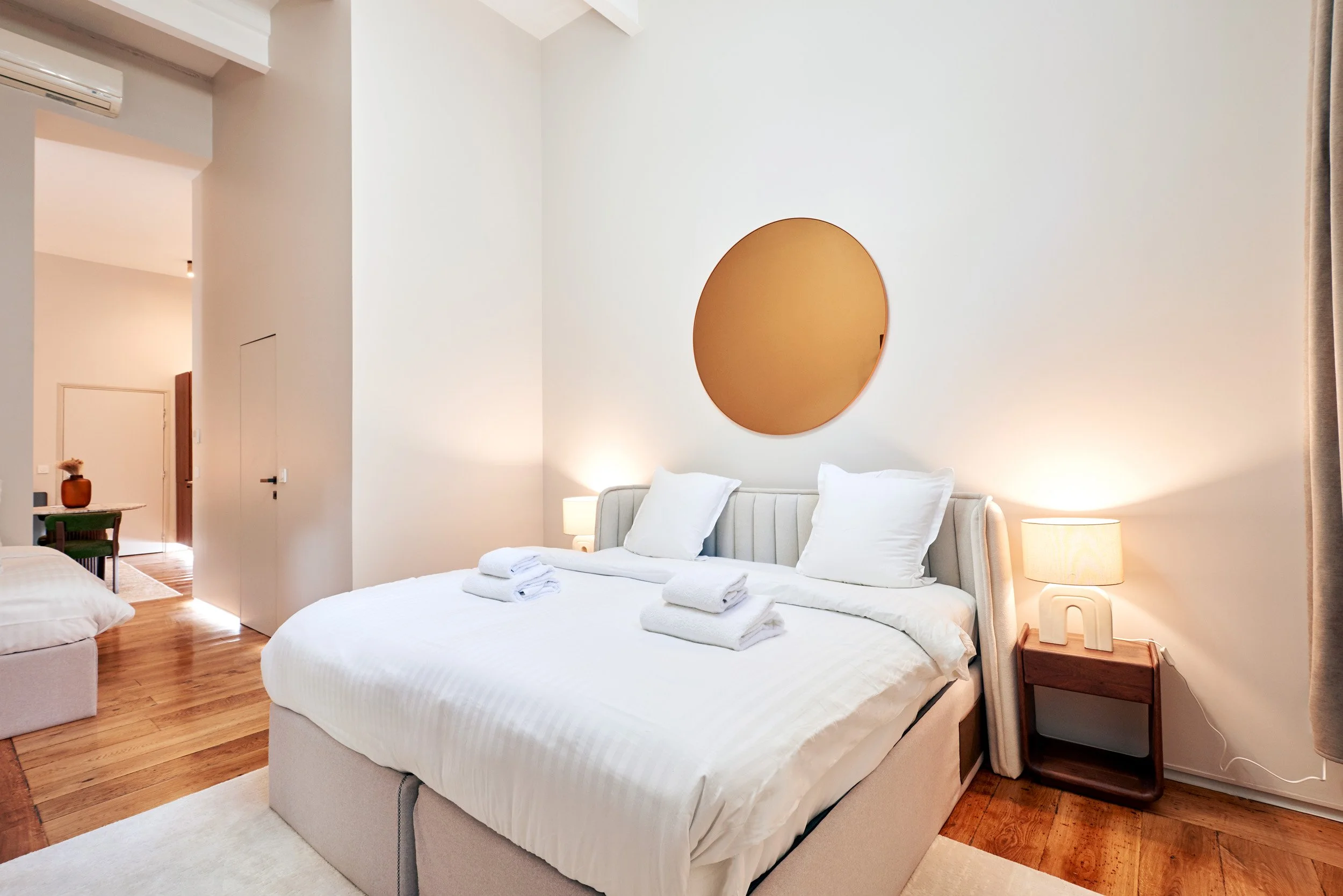 Des espaces pensés pour le repos,
à l’écart du rythme extérieur.