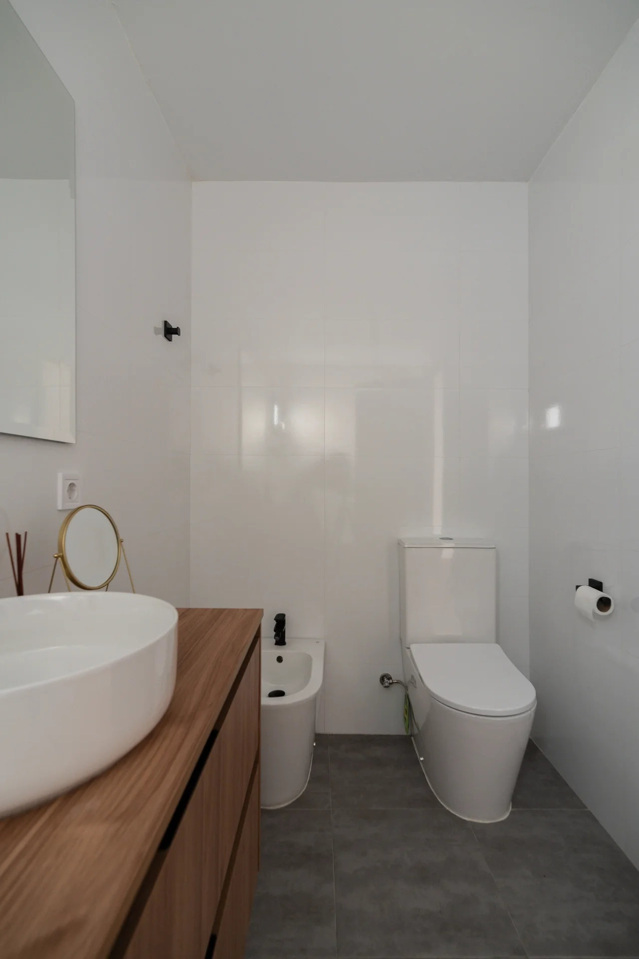 esvibar-arquitectes-casa-seco-baño-atemporal-vivienda-rehabilitacion-integral-vilareal-castellon-02