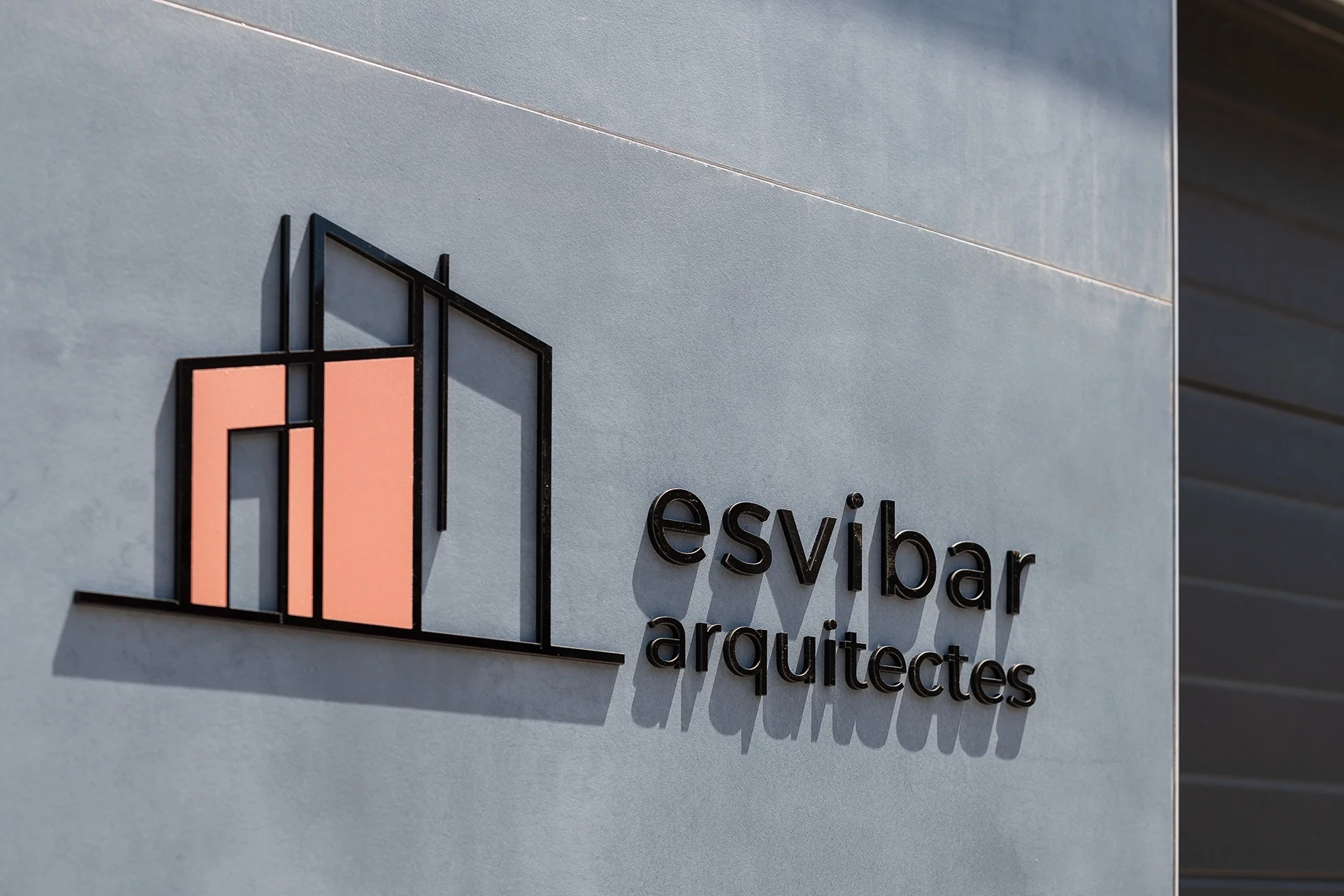 esvibar-arquitectes-estudio-04