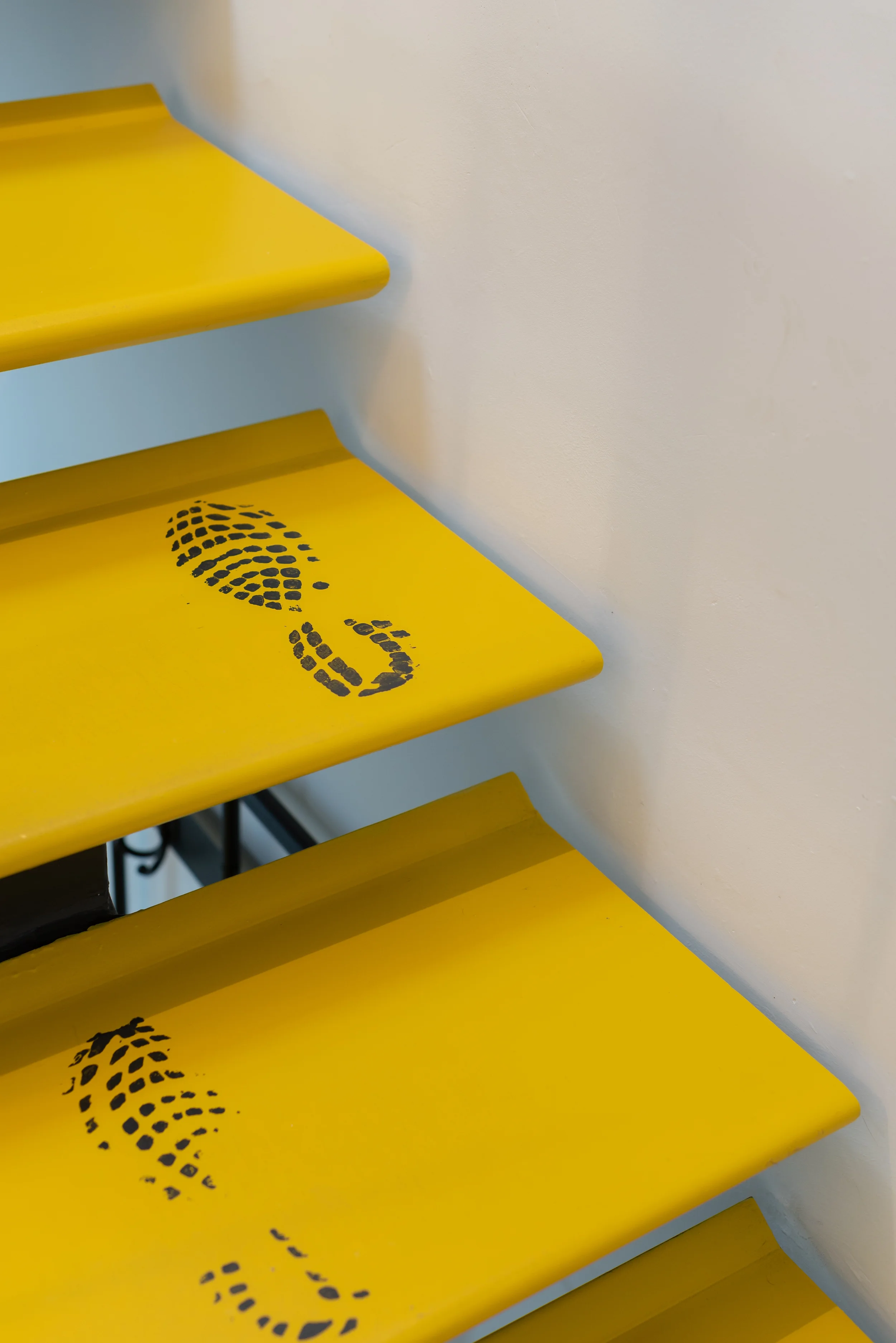 esvibar-arquitectes-sm33-escaleras-detalle-originales-rehabilitacion-vivienda-vilareal-castellon-01.webp