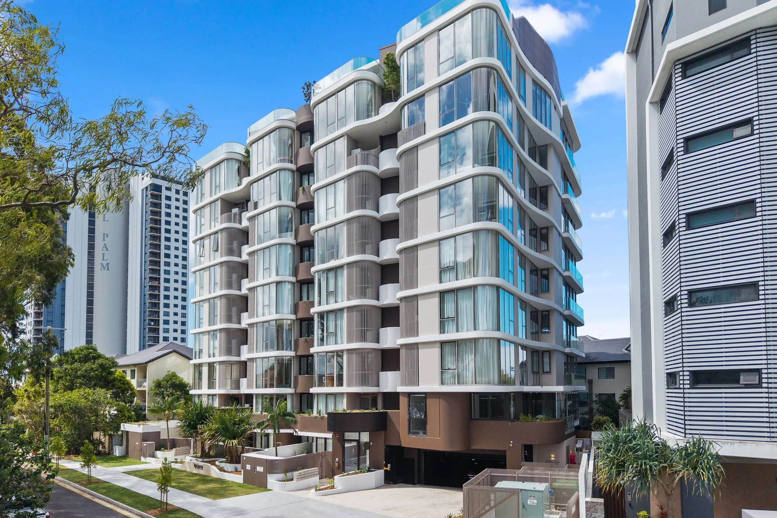 Coastalimagesgc_302-949+Gold+Coast+Highway_Furnished-27.webp