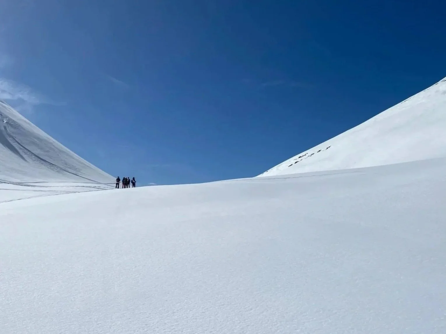Loser Berg im Tiefschnee beim Schneeschuhwandern