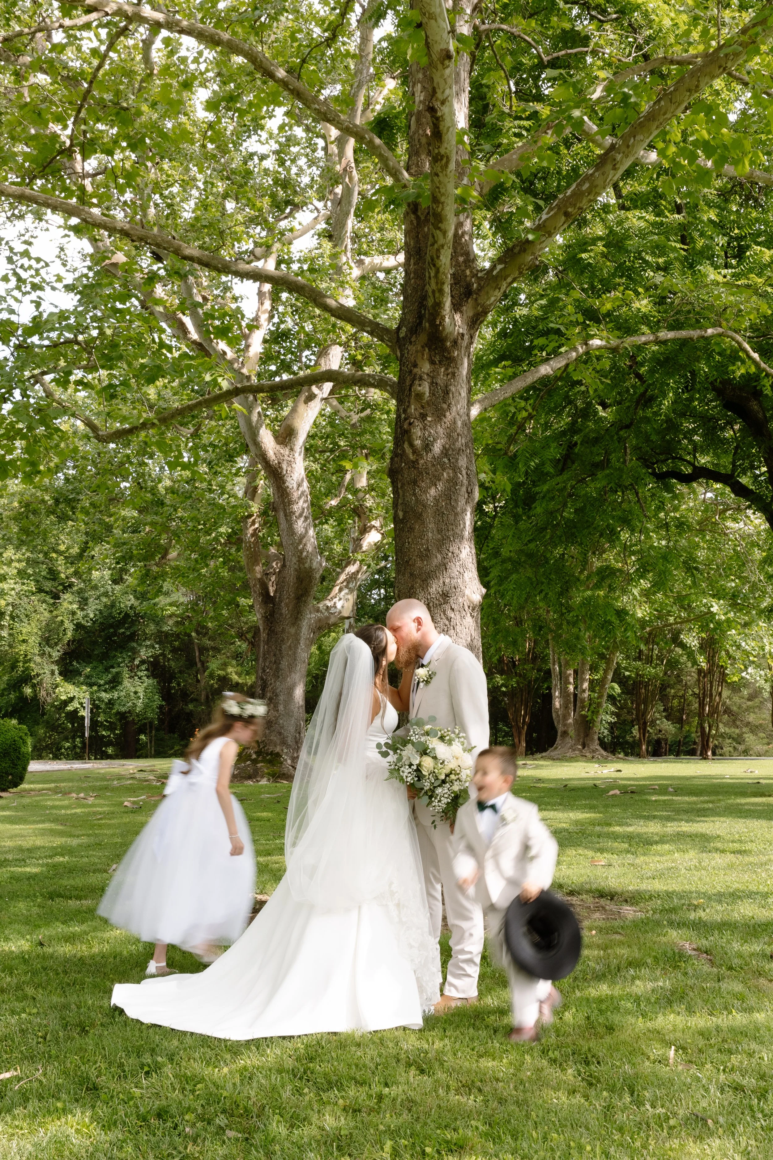 mr-and-mrs-gee-ciarayoungphotography-54.jpg
