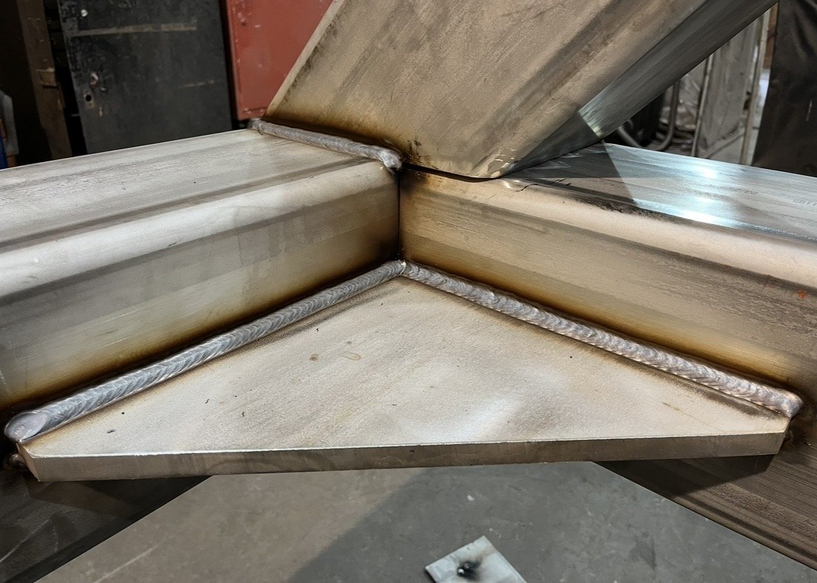 Light and heavy stainless and mild steels fabrication