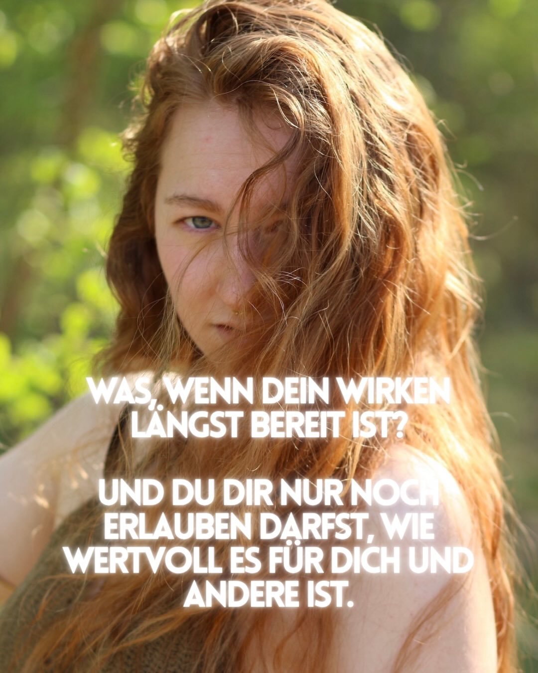 Ich habe so lange gewartet, bis es irgendwie &bdquo;passt&ldquo;, bis ich es satt habe: Mein Wirken wartet nicht auf Perfektion. Es will gelebt werden, durch mich hindurch, f&uuml;r mich und f&uuml;r dich und f&uuml;r die Frauen, die sich dadurch an 