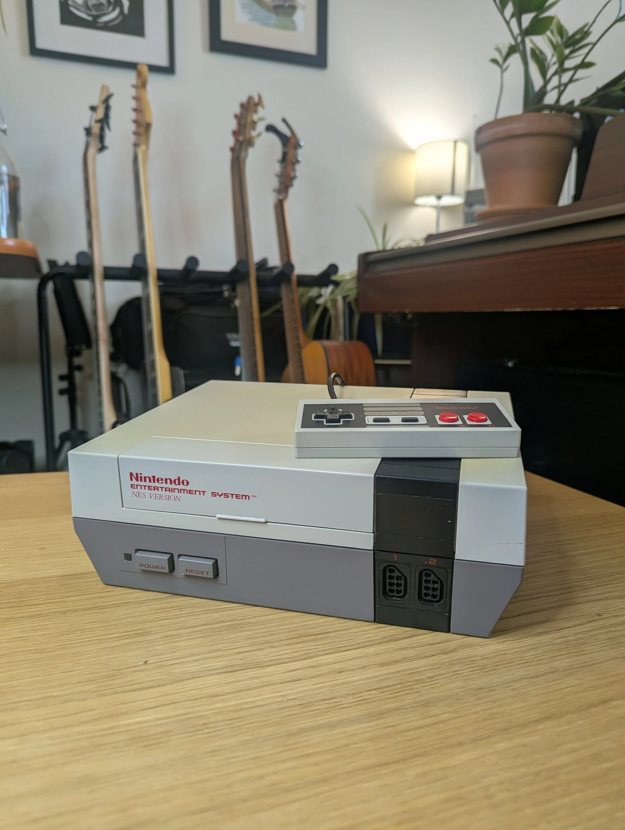 Nintendo Entertainment System (NES)