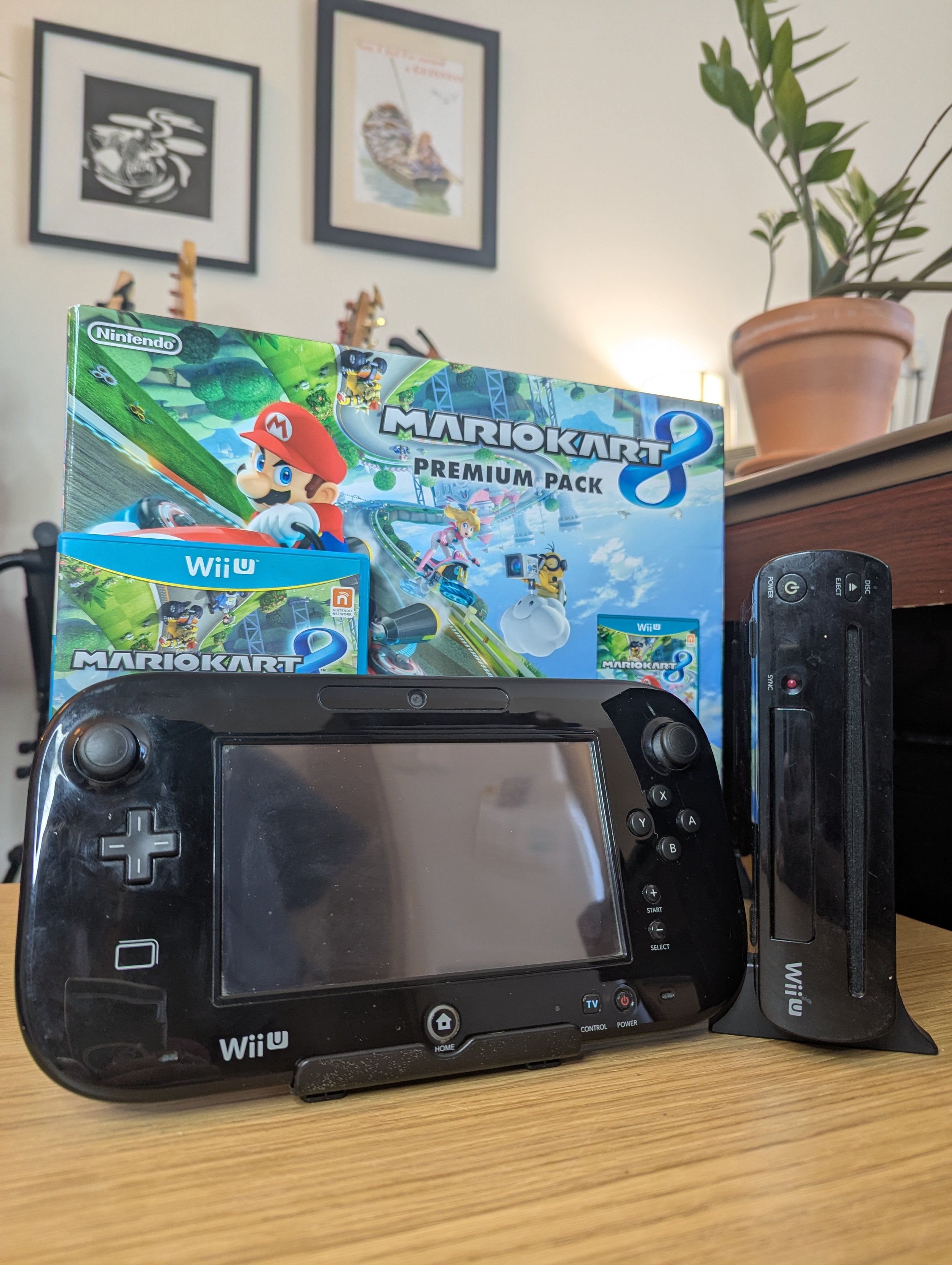 Wii-U Mario Kart 8 Premium Pak