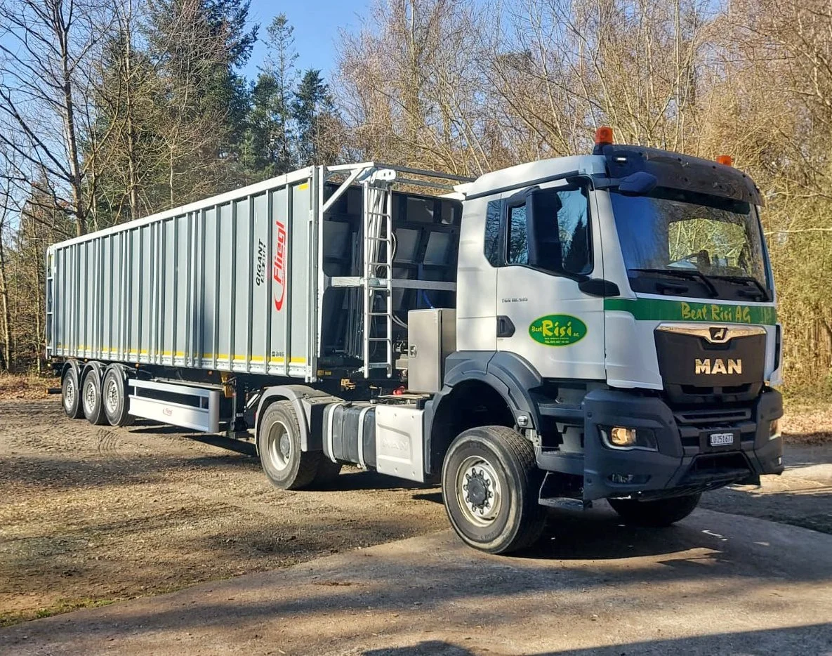 Beat_Risi_Bild_Lastwagen_10.jpeg