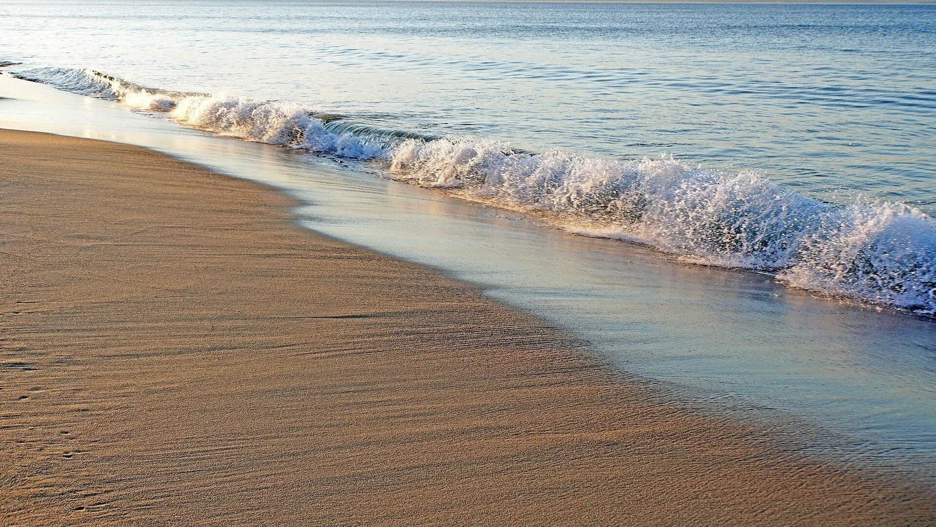 Hubbards, Chester, Mahone Bay or Lunenburg: Which South Shore Town Is Actually Right for You?