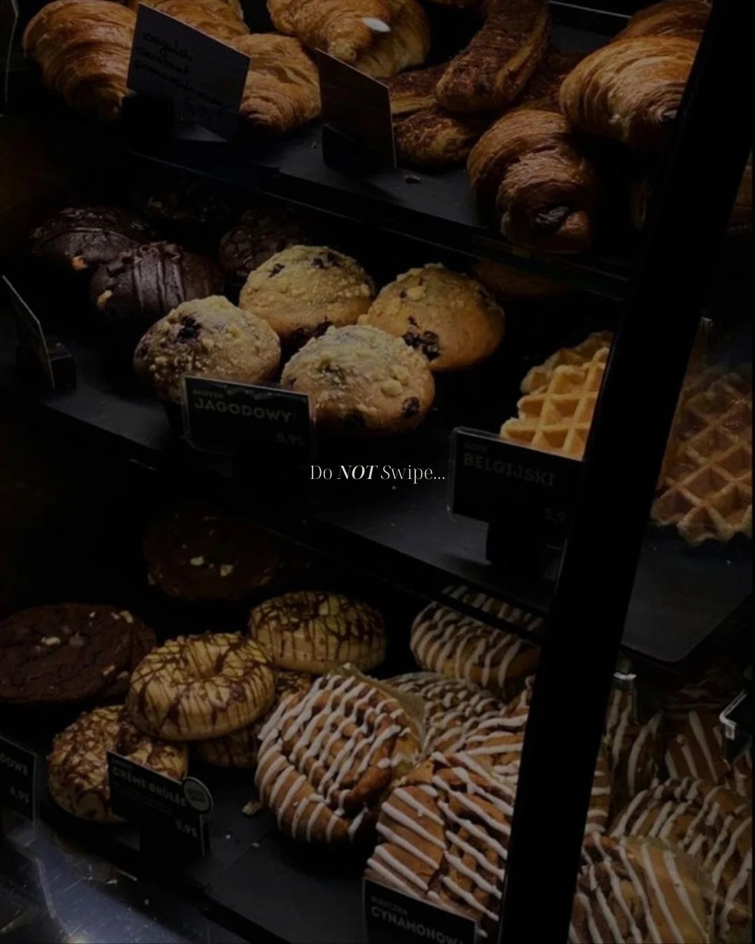 You really said &ldquo;just one more swipe&rdquo; didn&rsquo;t you? 👀

Now imagine your audience doing the same thing with YOUR CONTENT&hellip;

That&rsquo;s the power of strategy &amp; branding done right!

Ready to create content people can&rsquo;