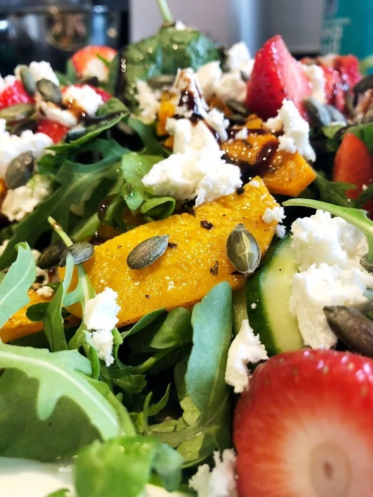 Sumptuous peppery greens, roasted butternut, strawberry and feta salad, finished off with toasted pumpkin seeds and a balsamic dressing.
