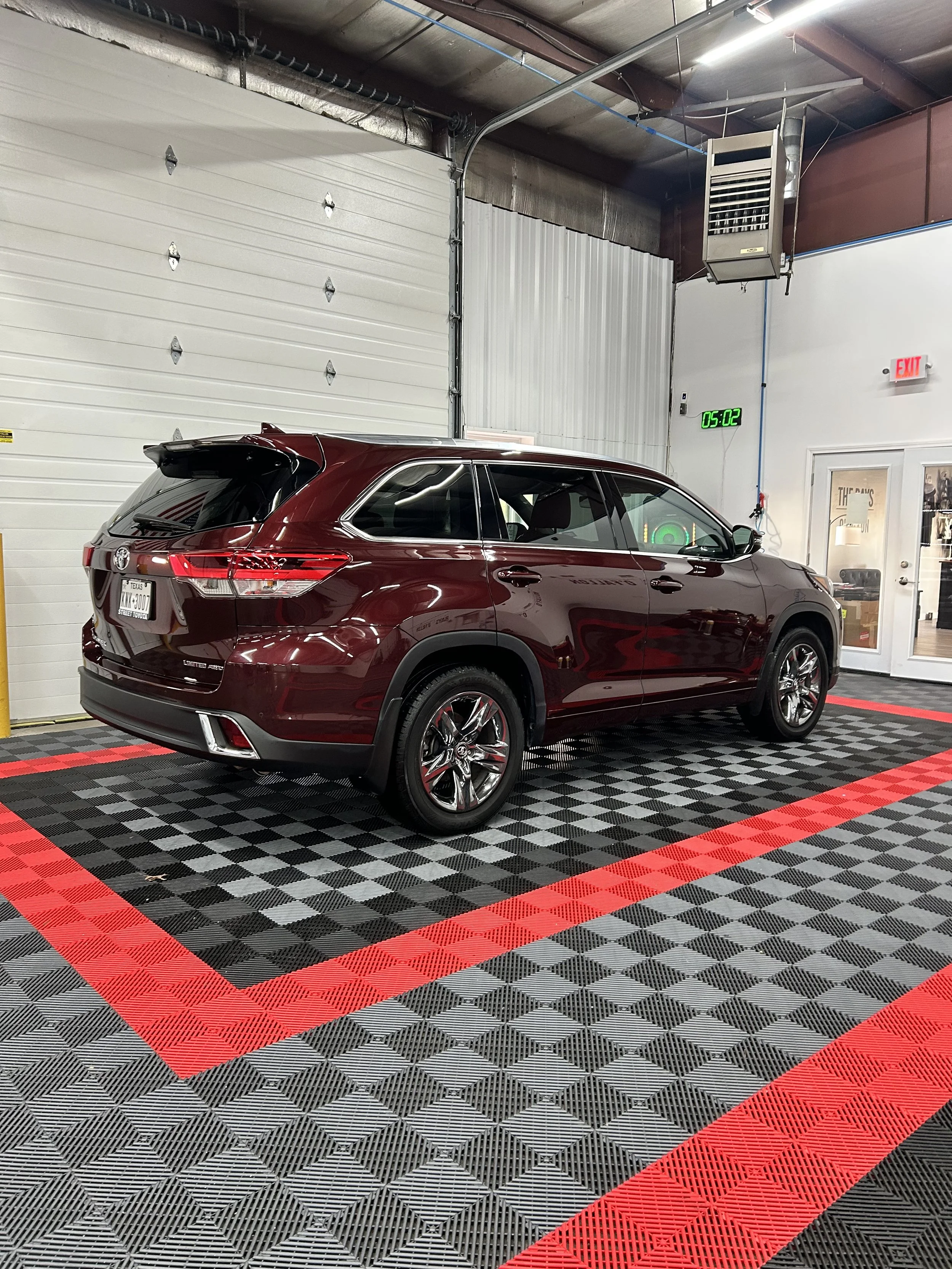 Paint Correction & Ceramic Wax
