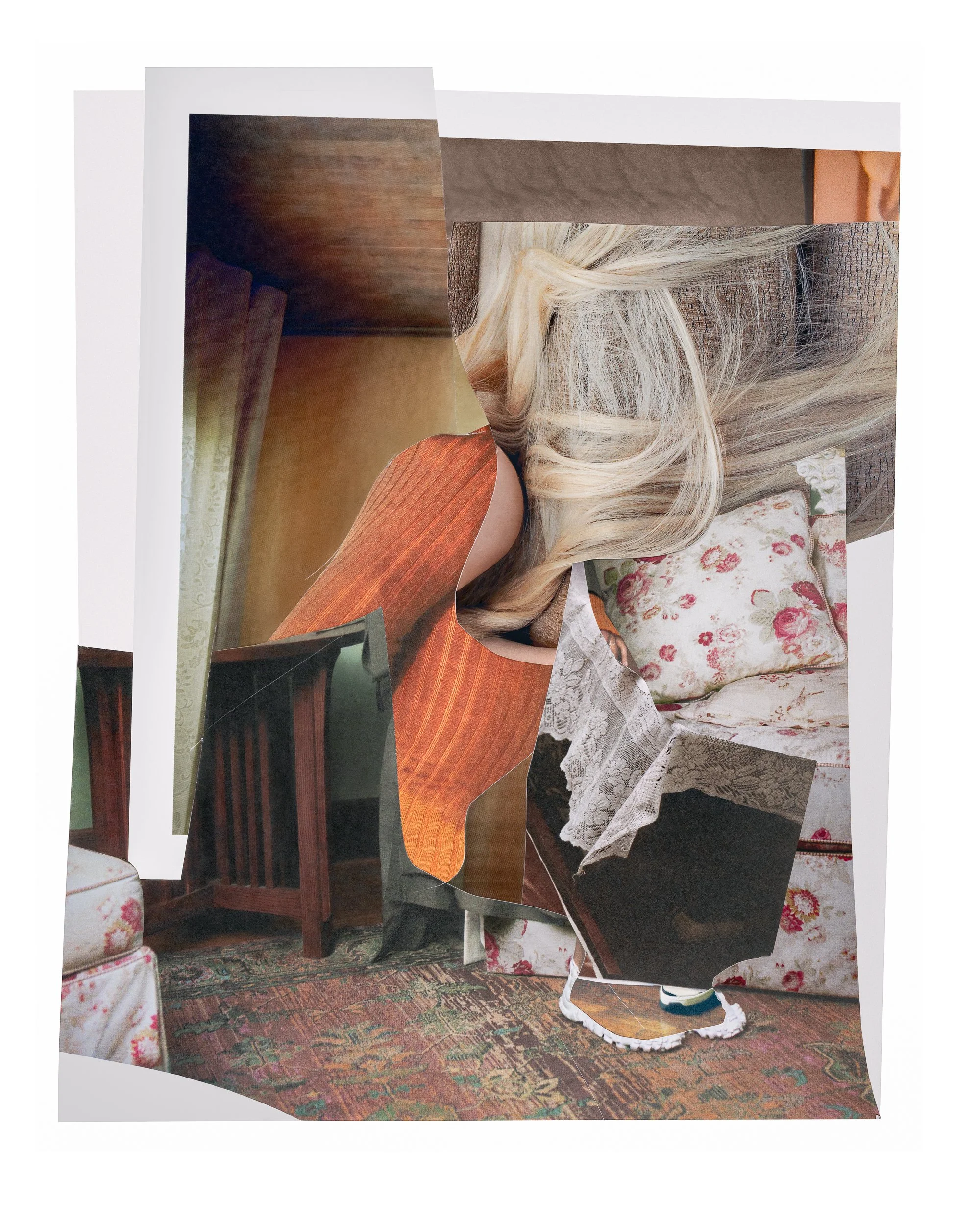   Blond Hair with Cushion   2019   