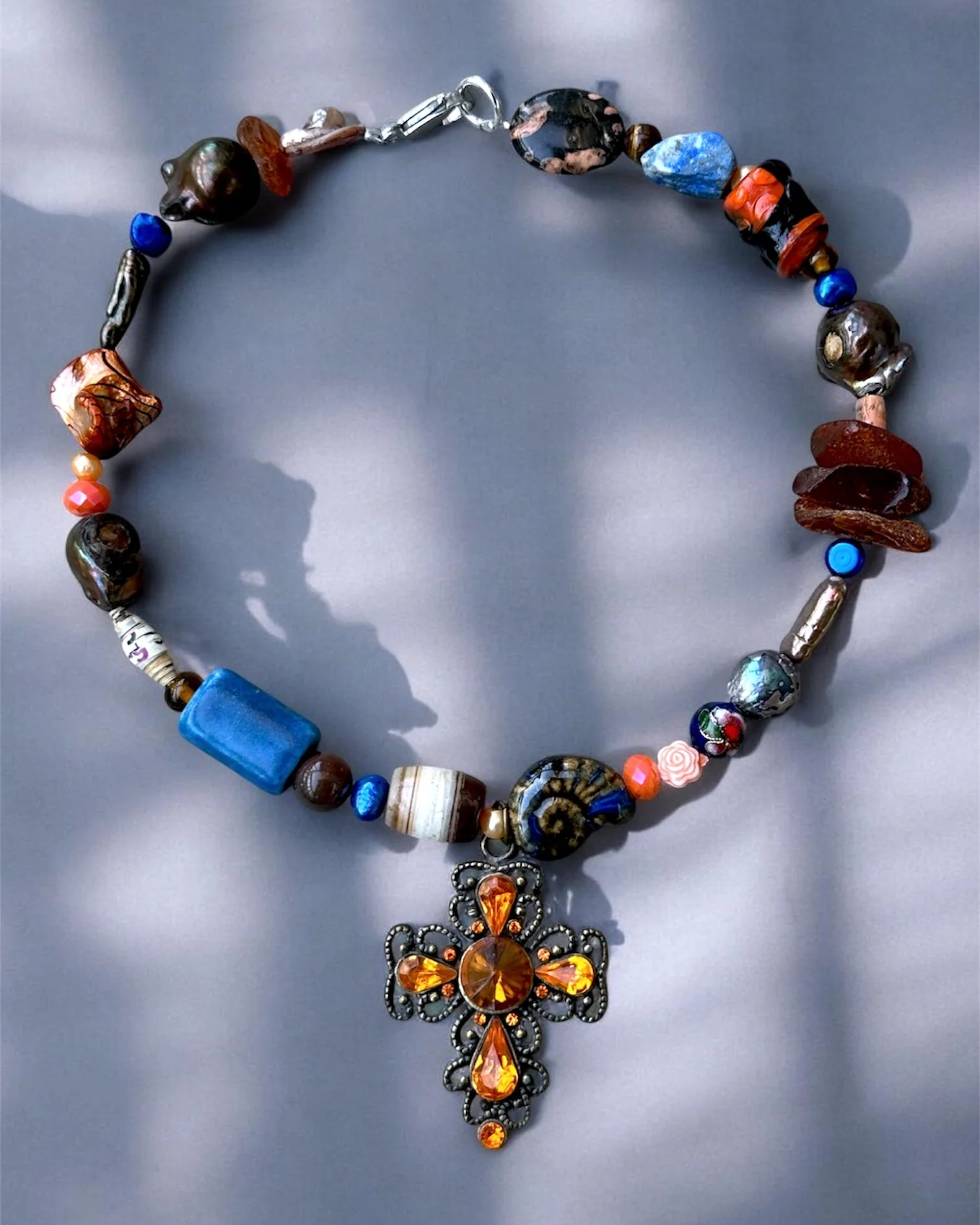 The Nine Princes in Amber Necklace