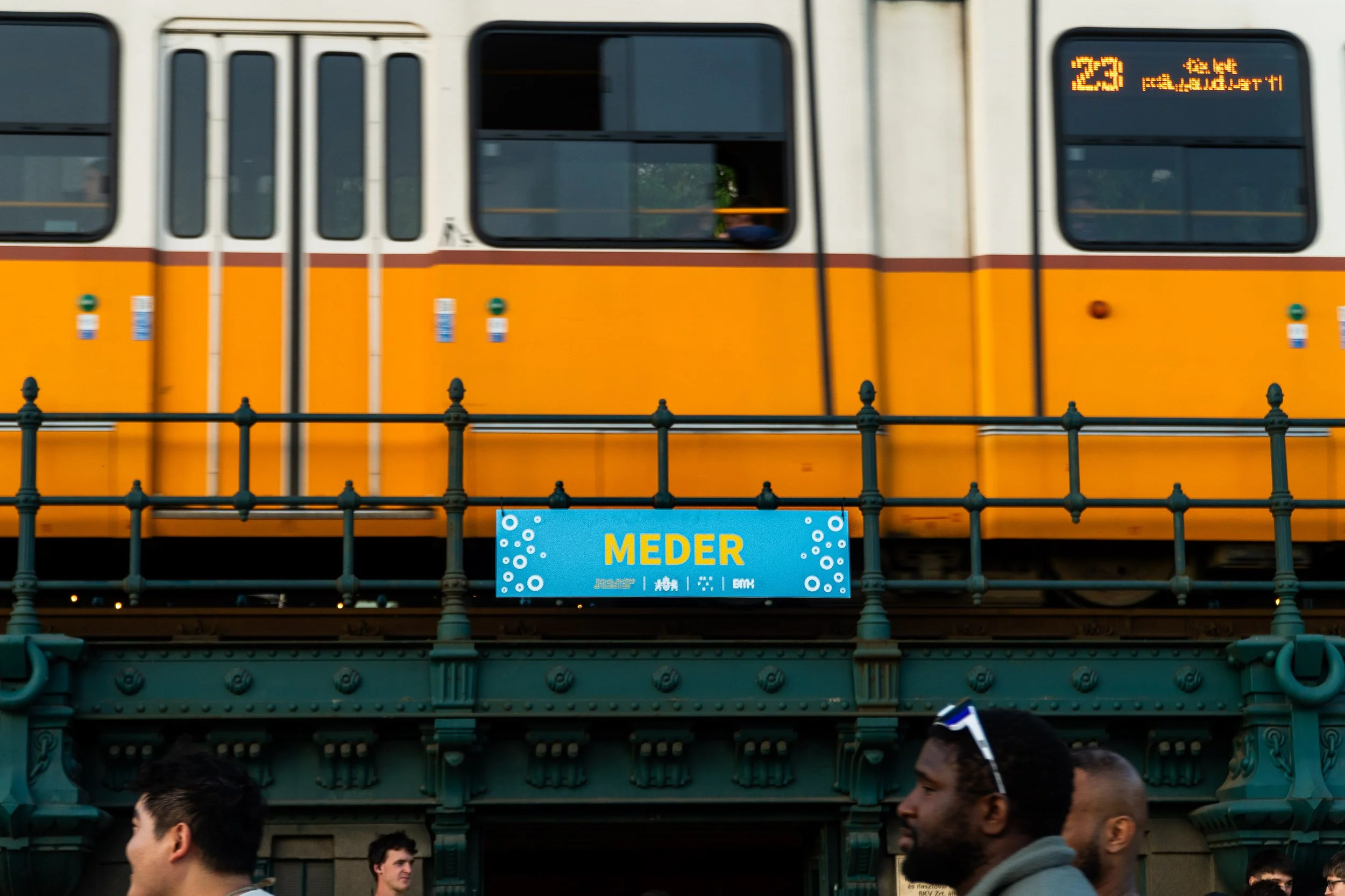 Meder-3 4.jpg