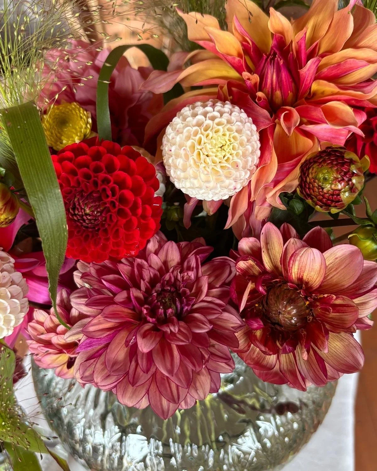 Freshly picked and bursting with late-summer colour. Stop by the Tewin Bury Farm shop to treat yourself or a friend to the ultimate seasonal showstoppers in a beautiful vase. 

#seasonledflorist
#seasonalblooms
#seasonalbouquet
#sustainablefloristry

