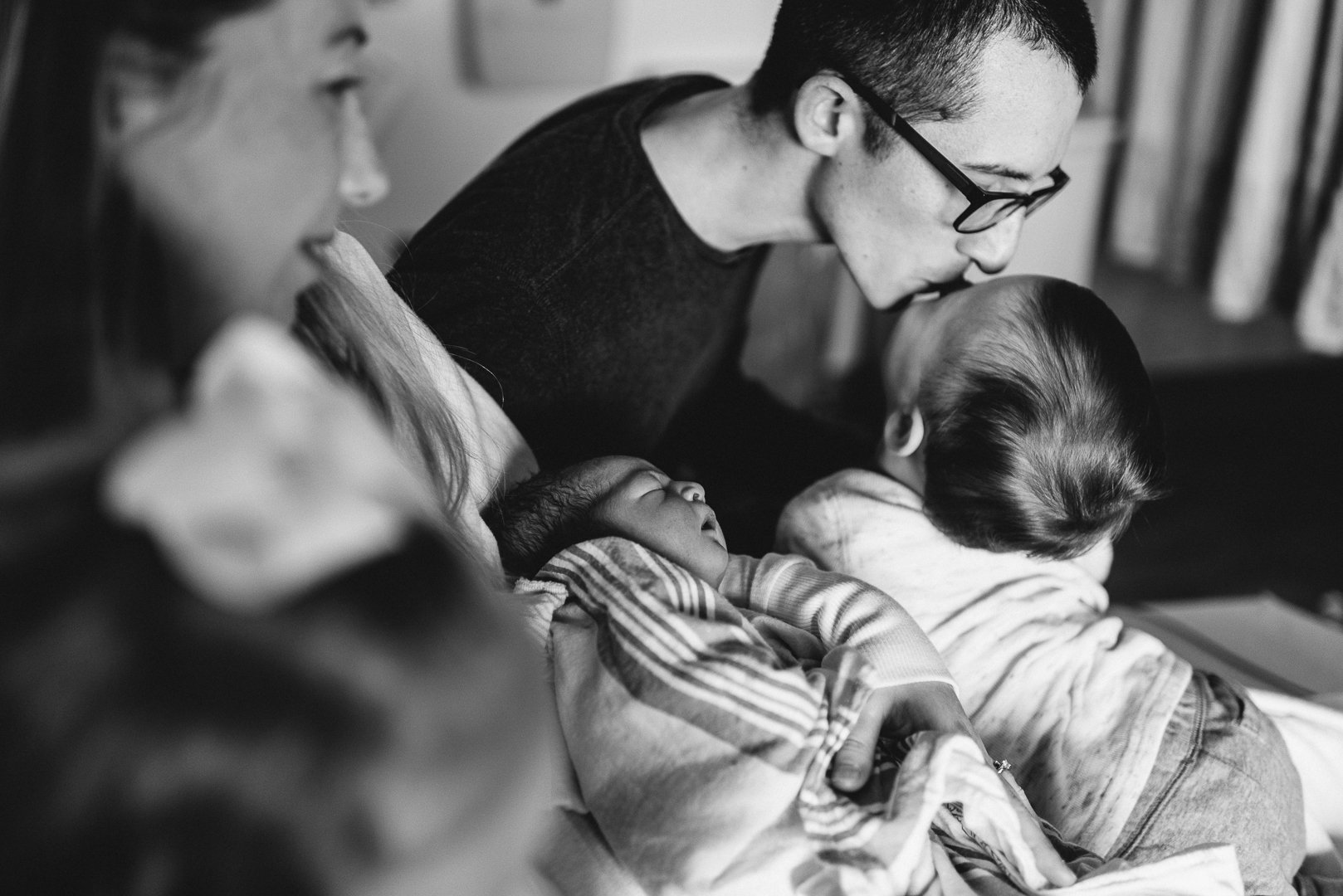 RosieBirth4.18.18Siblings-16 copy.jpg