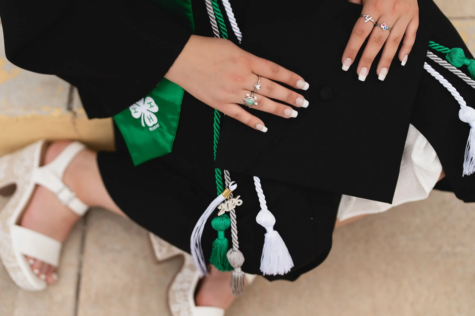 HaileySeniorWeb-16.jpg