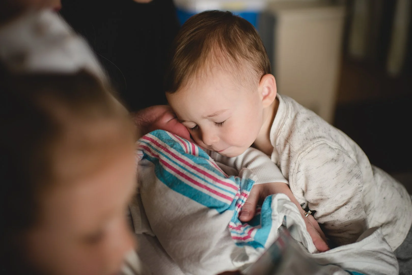 RosieBirth4.18.18Siblings-15 copy.jpg