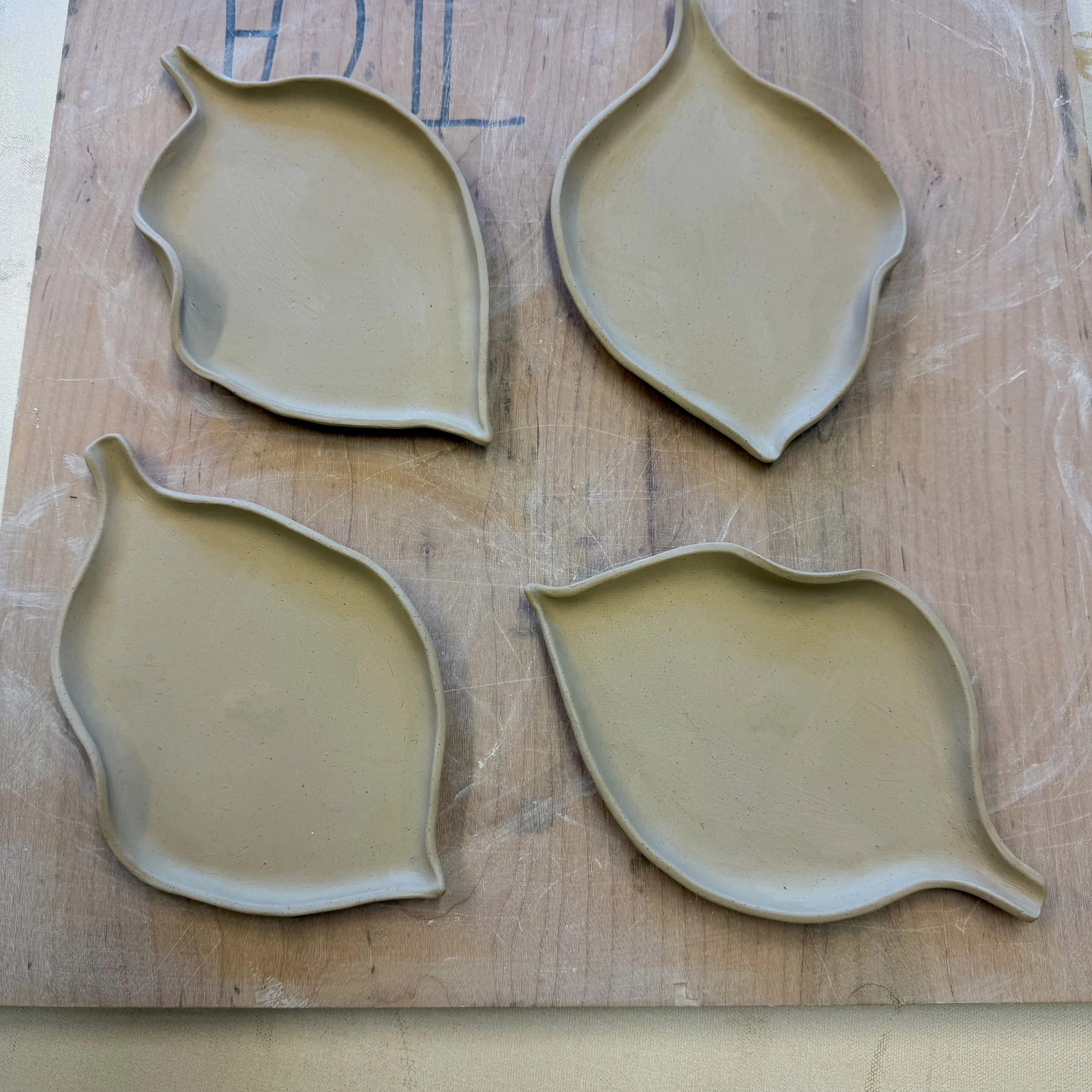 ceramic leaf plates work in progress