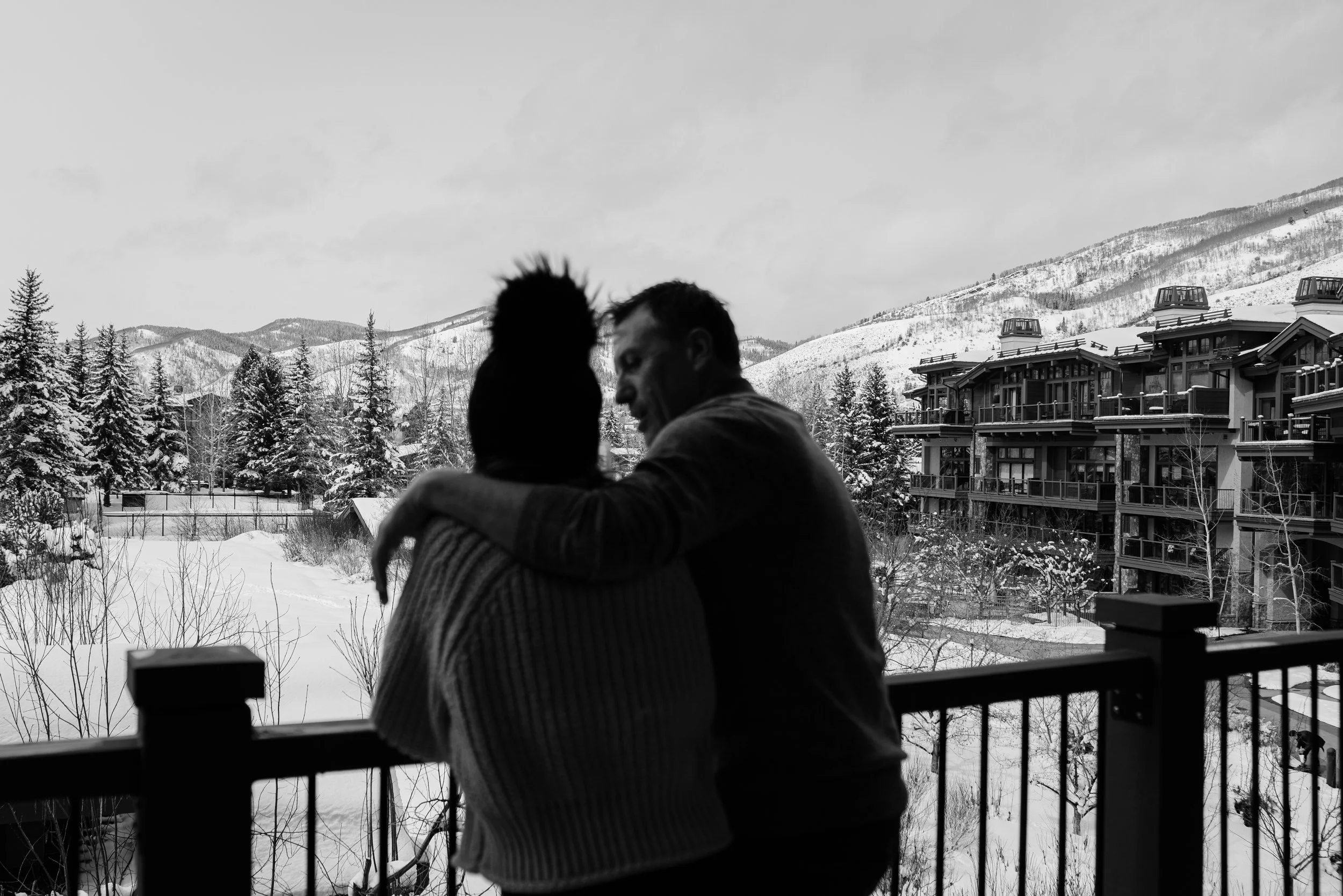 MNV_CoupleinStudio_Photo-1.jpg