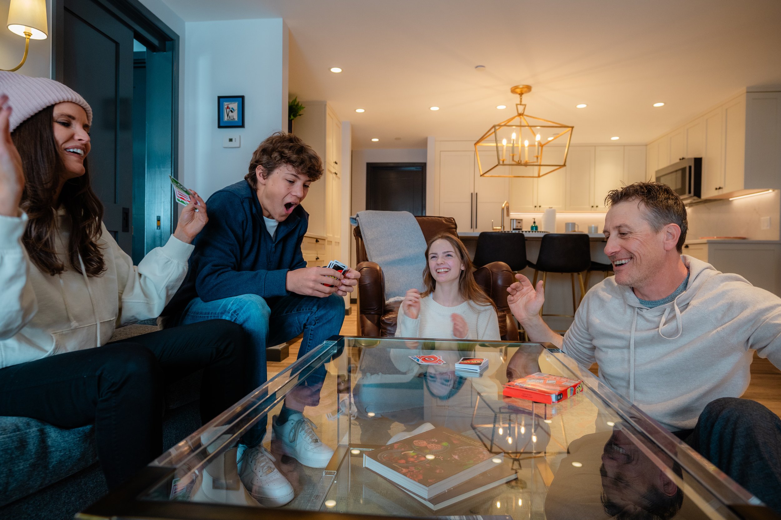 MNV_FamilyinCondo_Photo-3.jpg
