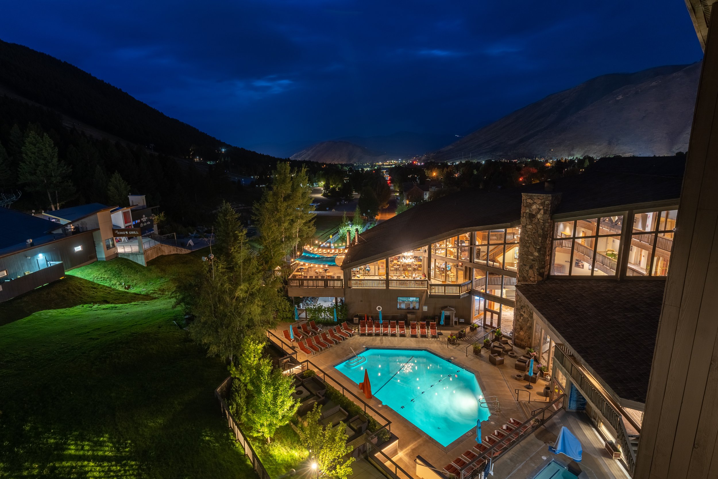 Photo-Pool-8.jpg