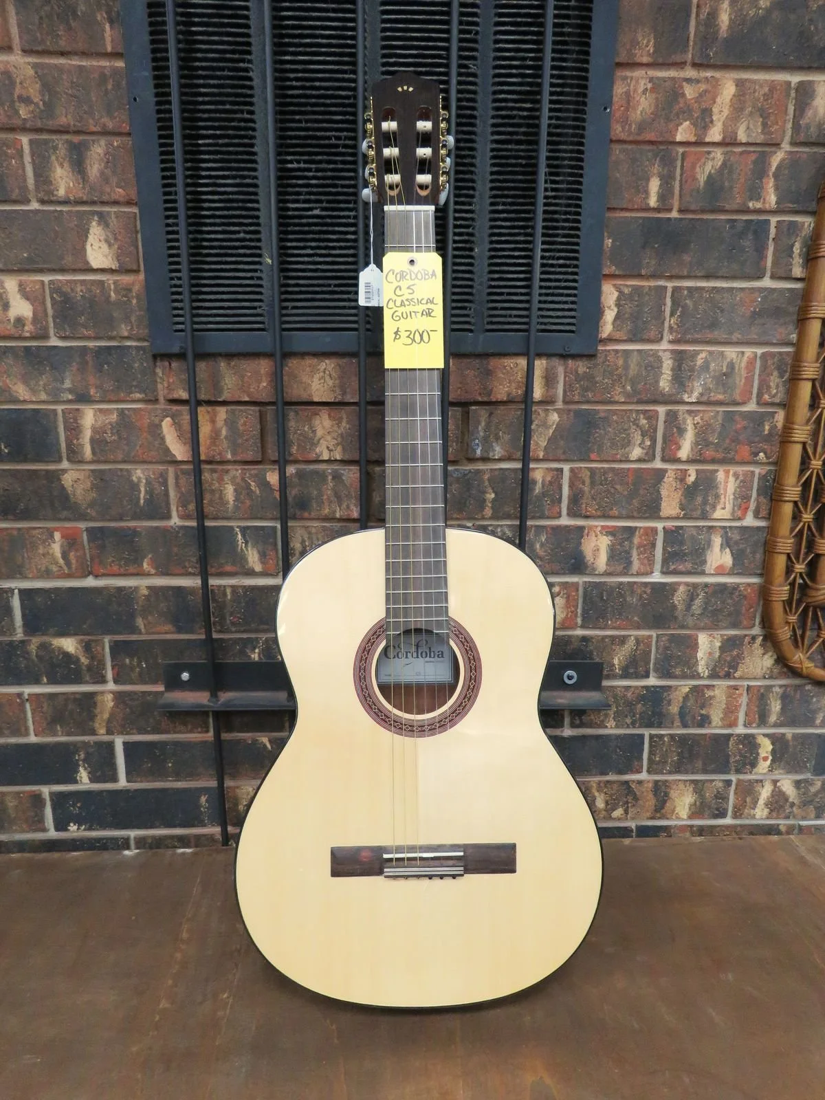 Cordoba C5 Classical Spruce Top Acoustic Nylon String - Natural w/ Sound Port Added