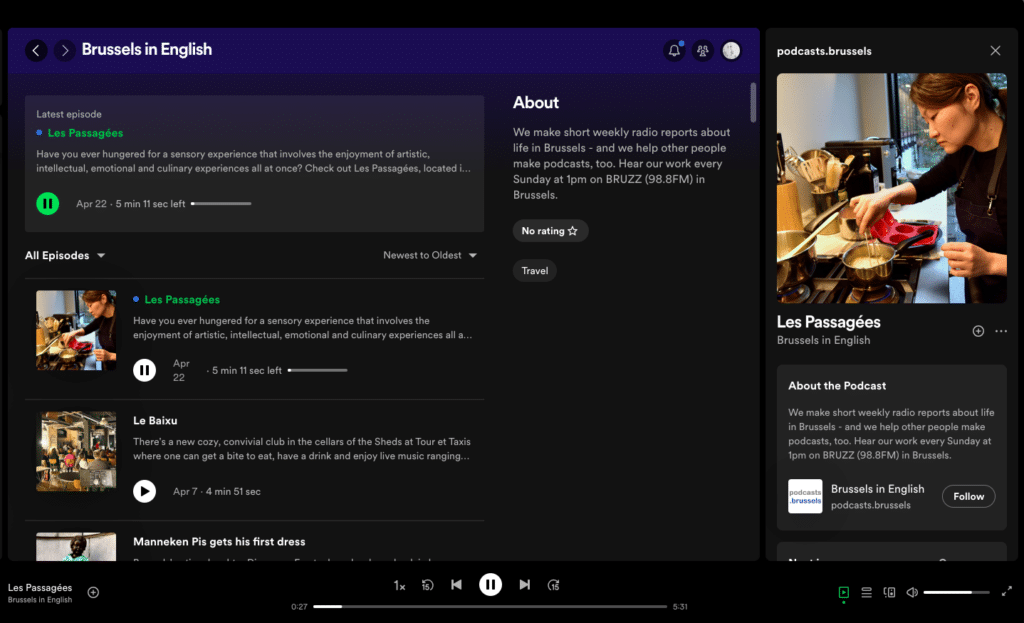 Screenshot of a computer screen showing a podcast streaming platform with the podcast titled 'Les Passagées,' which features a woman cooking in a kitchen.