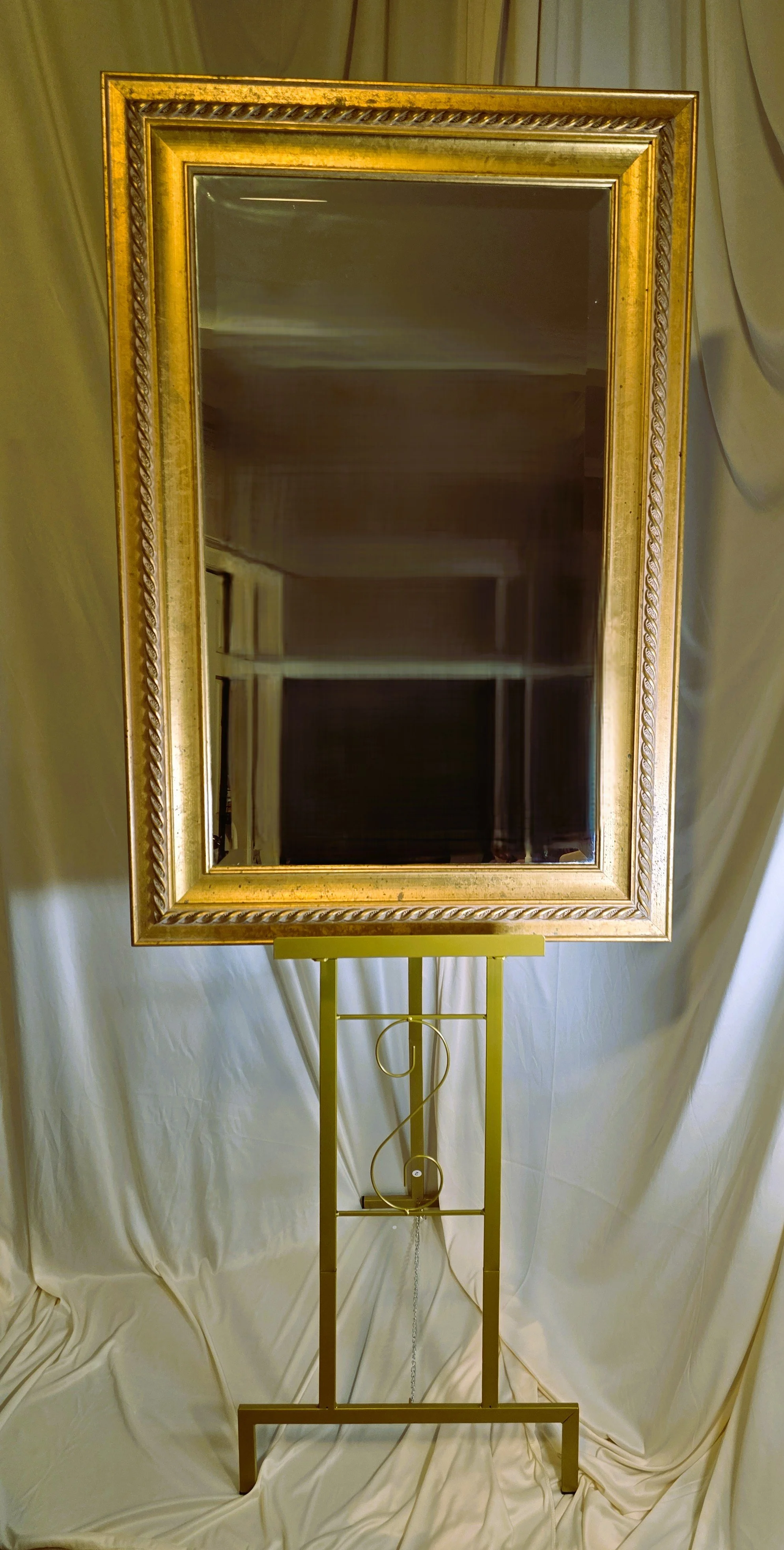 mirror on easel.jpg
