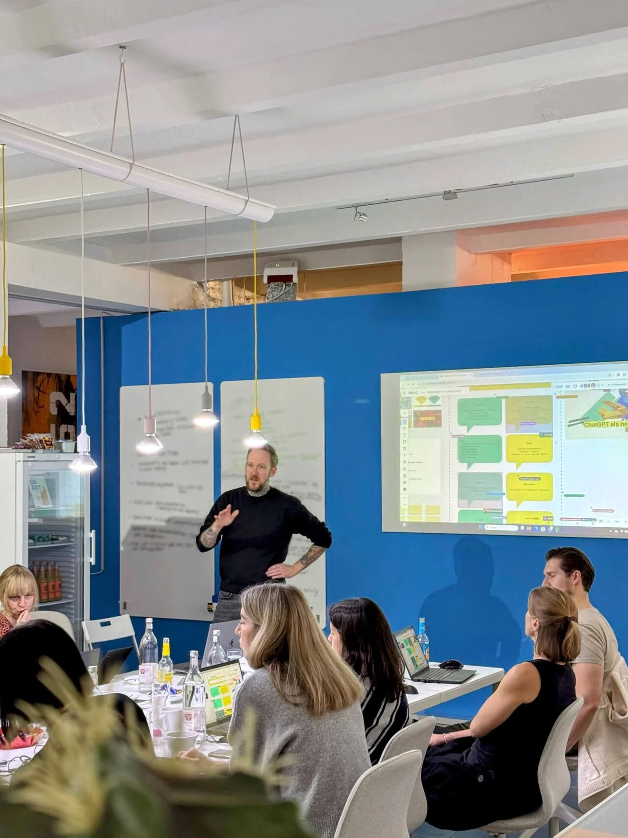 KI-Workshop mit dem Brand-Team von Sanofi in Frankfurt zu ChatGPT und Perplexity