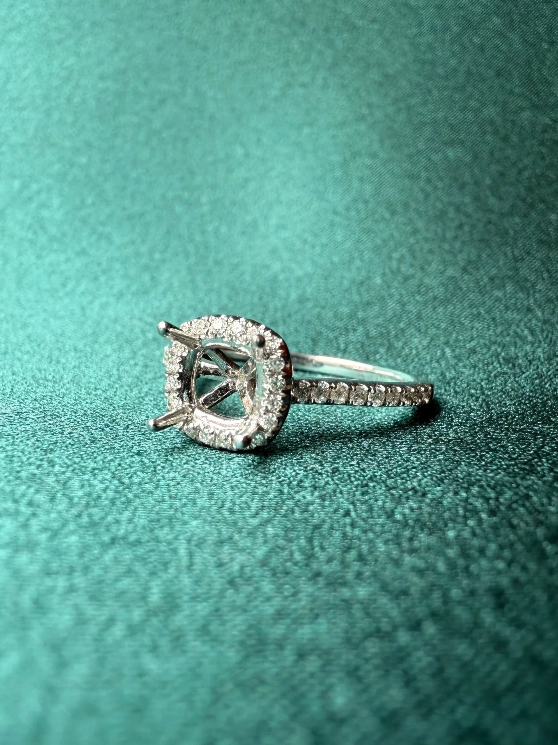 Cathedral w/ Halo Semi-Mount Engagement Ring - 14K White Gold