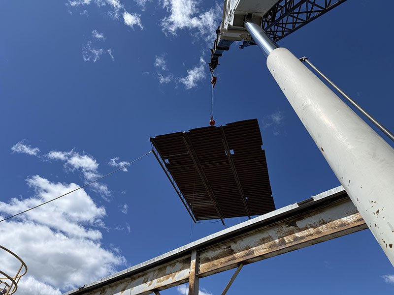 Crane & Rigging 16.jpg