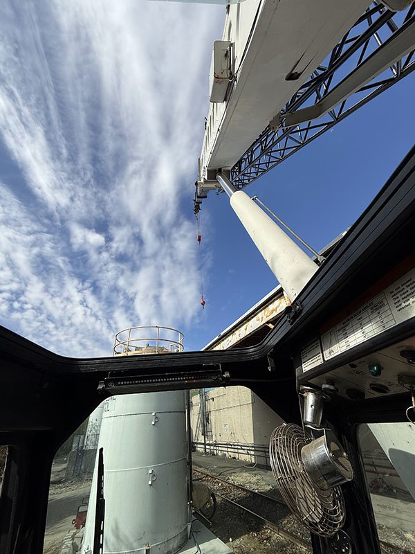 Crane & Rigging 46.jpg