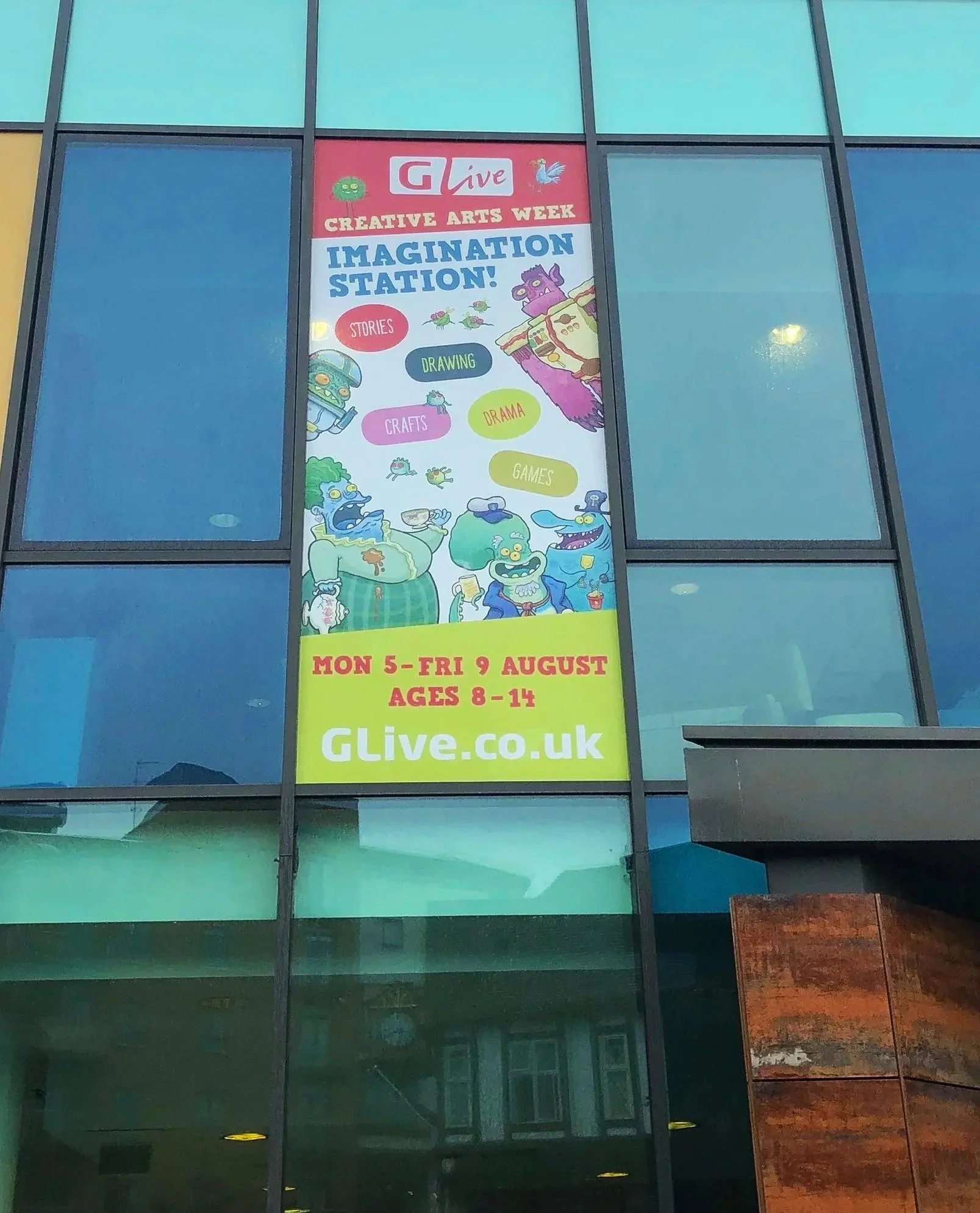 A promotional poster for Creative Arts Week at Glive.co.uk, advertising activities such as storytelling, drawing, crafts, drama, and games for children aged 8 to 14, scheduled from Monday, August 5 to Friday, August 9.