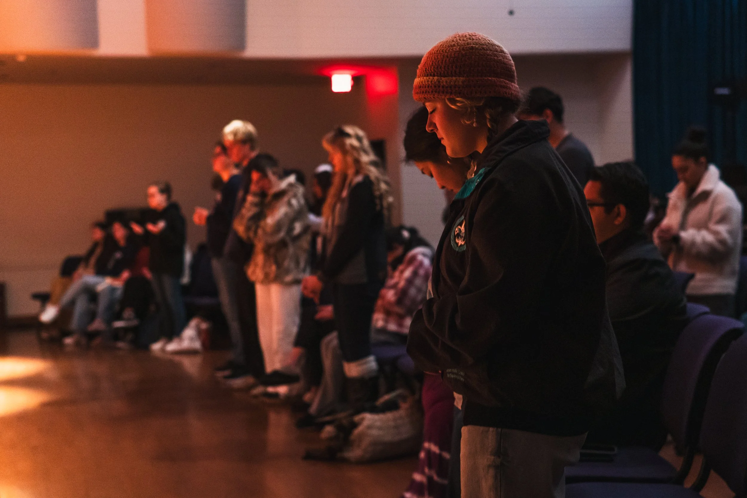 WorshipCircle_251120_Alvarado_33.jpg