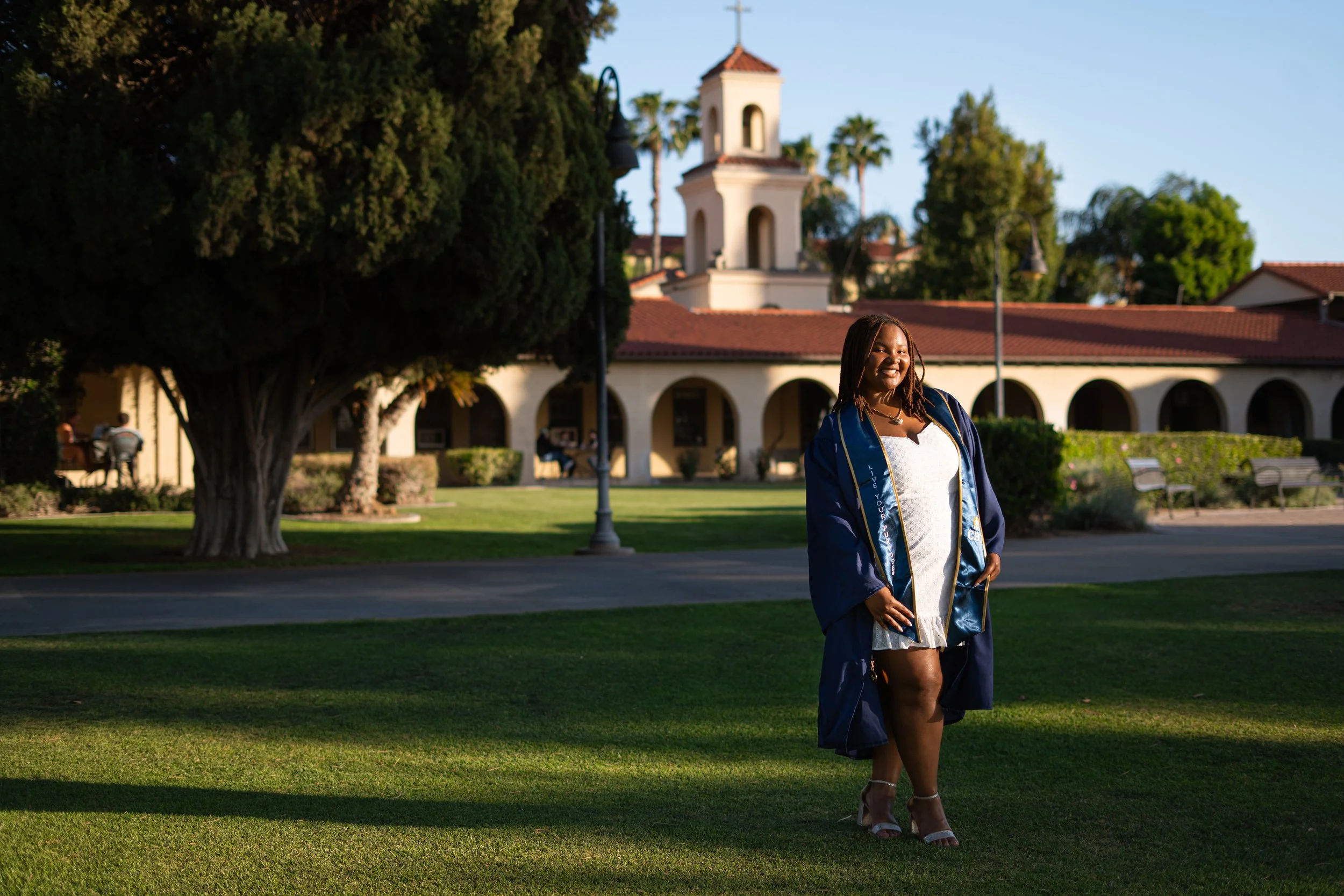 SydneyGraduation_260409_Alvarado_35.jpg