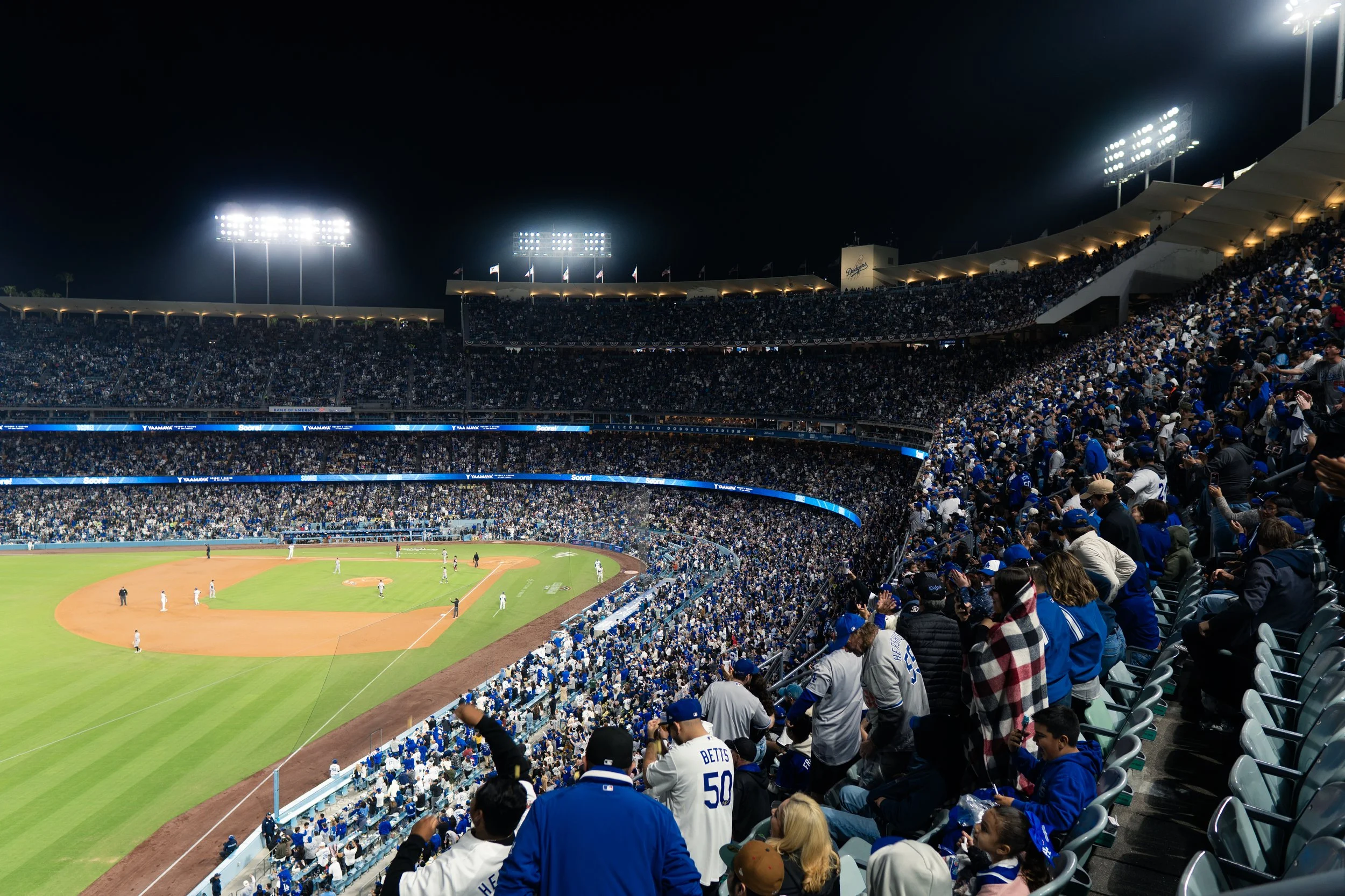 dodgersmarch01.jpg